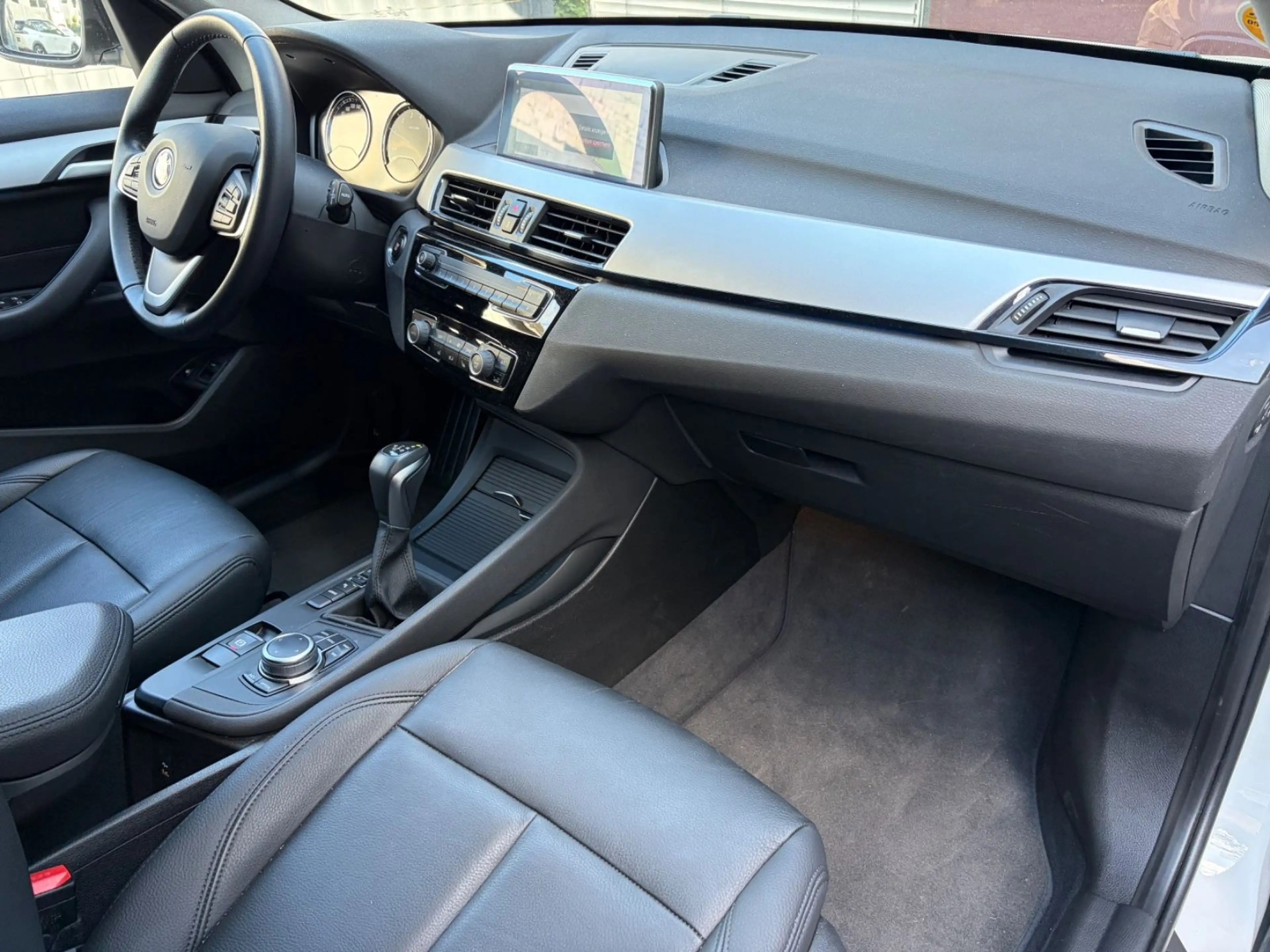 BMW X1 xDrive 25 e Advantage/NAVI/LEDER/8 FACH/PDC/S — photo 14