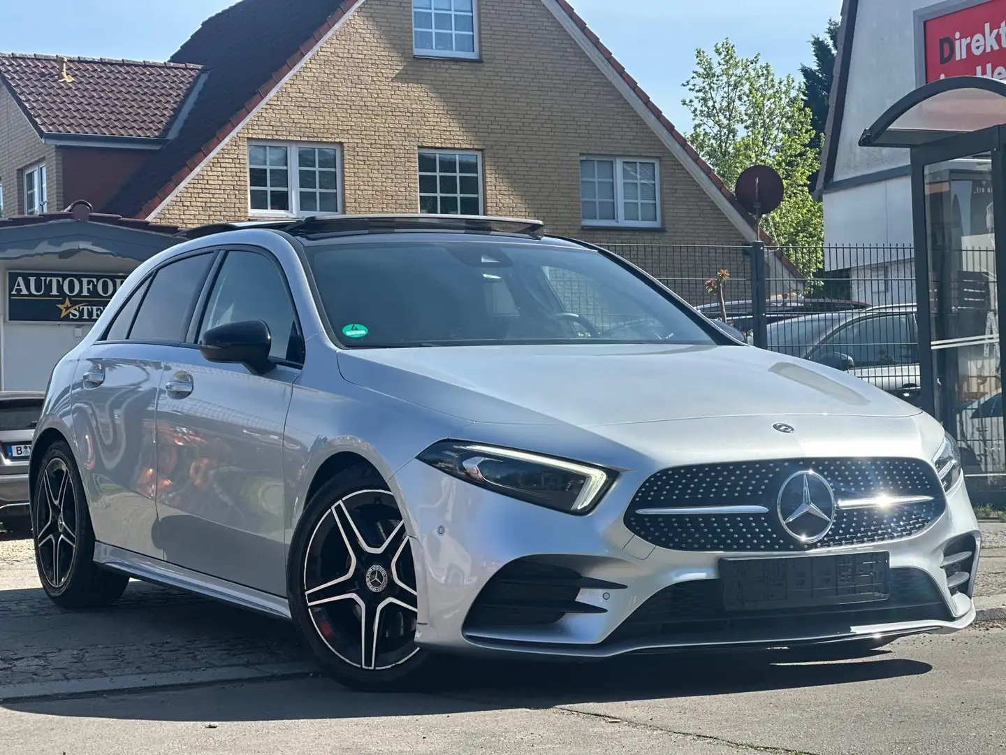 Mercedes-Benz A 220 A 220 AMG-Line/Pano/Ambilight/Memory Ezüst - 1
