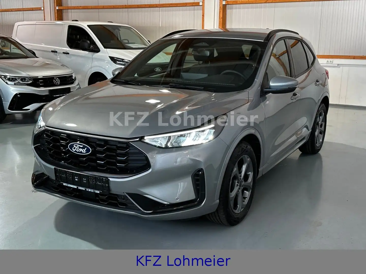 Ford Kuga ST-Line 1.5 EB *NEW*Automatik*LED*SYNC4* Silber - 1