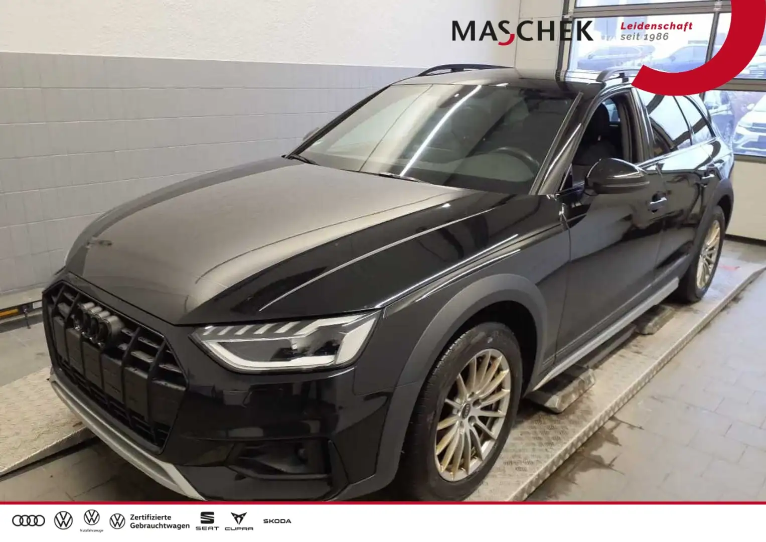 Audi A4 allroad 40 TDI Black AHK Kamera VCplus Navi Sitzh AHK Schwarz - 1