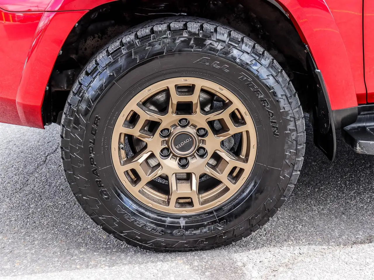 Toyota 4-Runner снимка Toyota 4-Runner