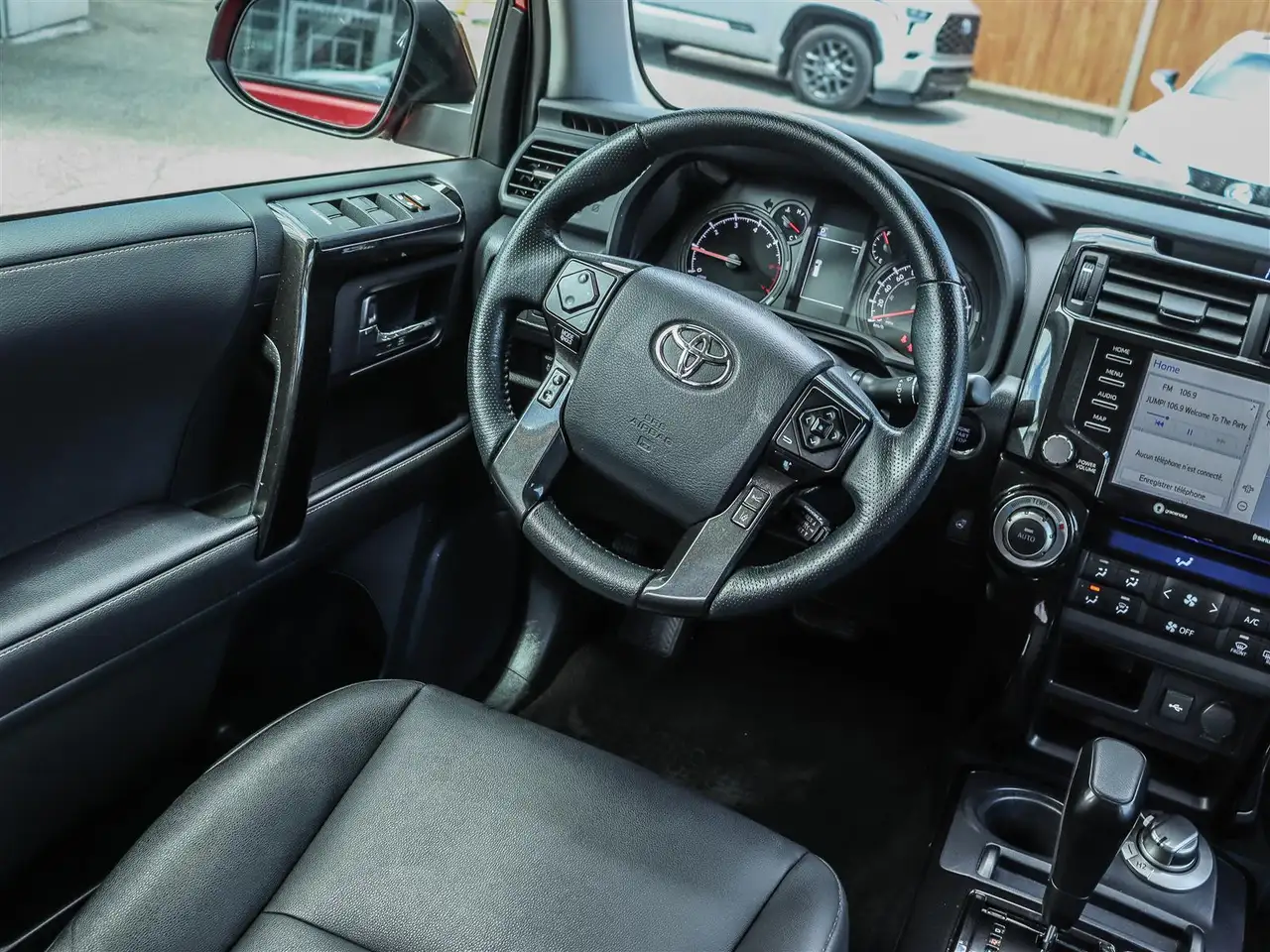 Toyota 4-Runner снимка Toyota 4-Runner