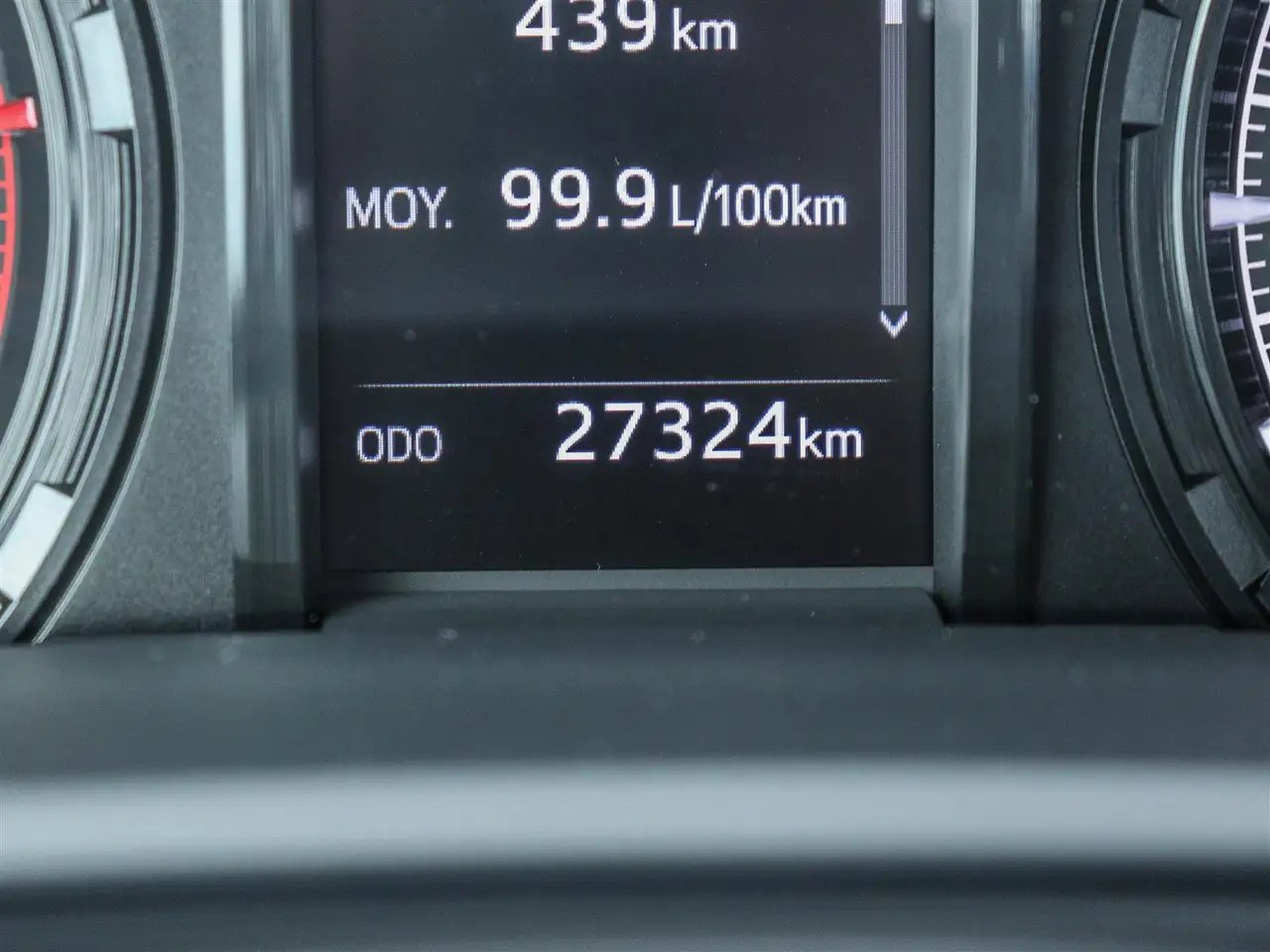 Toyota 4-Runner снимка Toyota 4-Runner