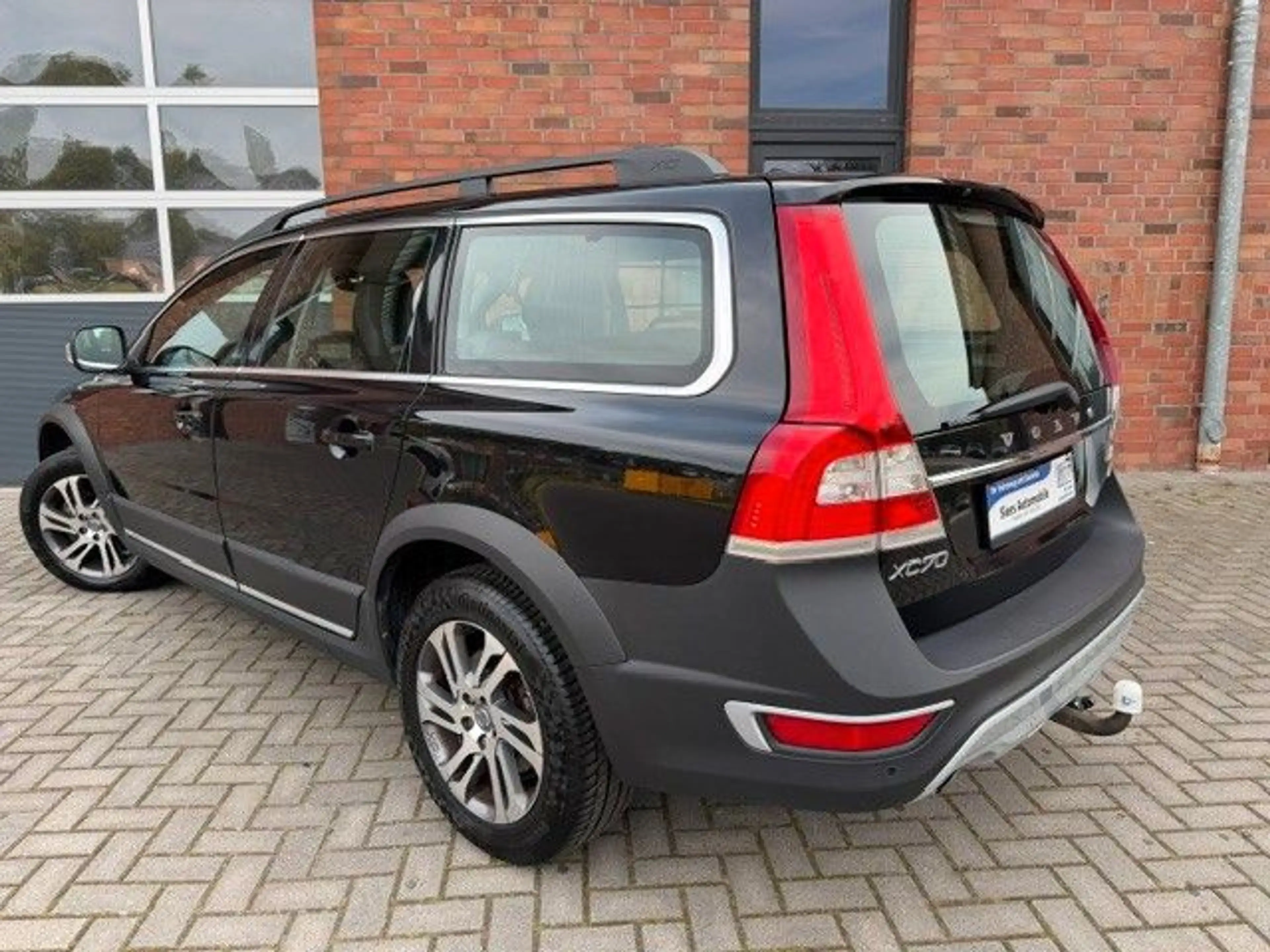 Volvo XC70 SUMMUM 2WD AUT,DACH,STANDHEIZUNG,XENON — photo 7