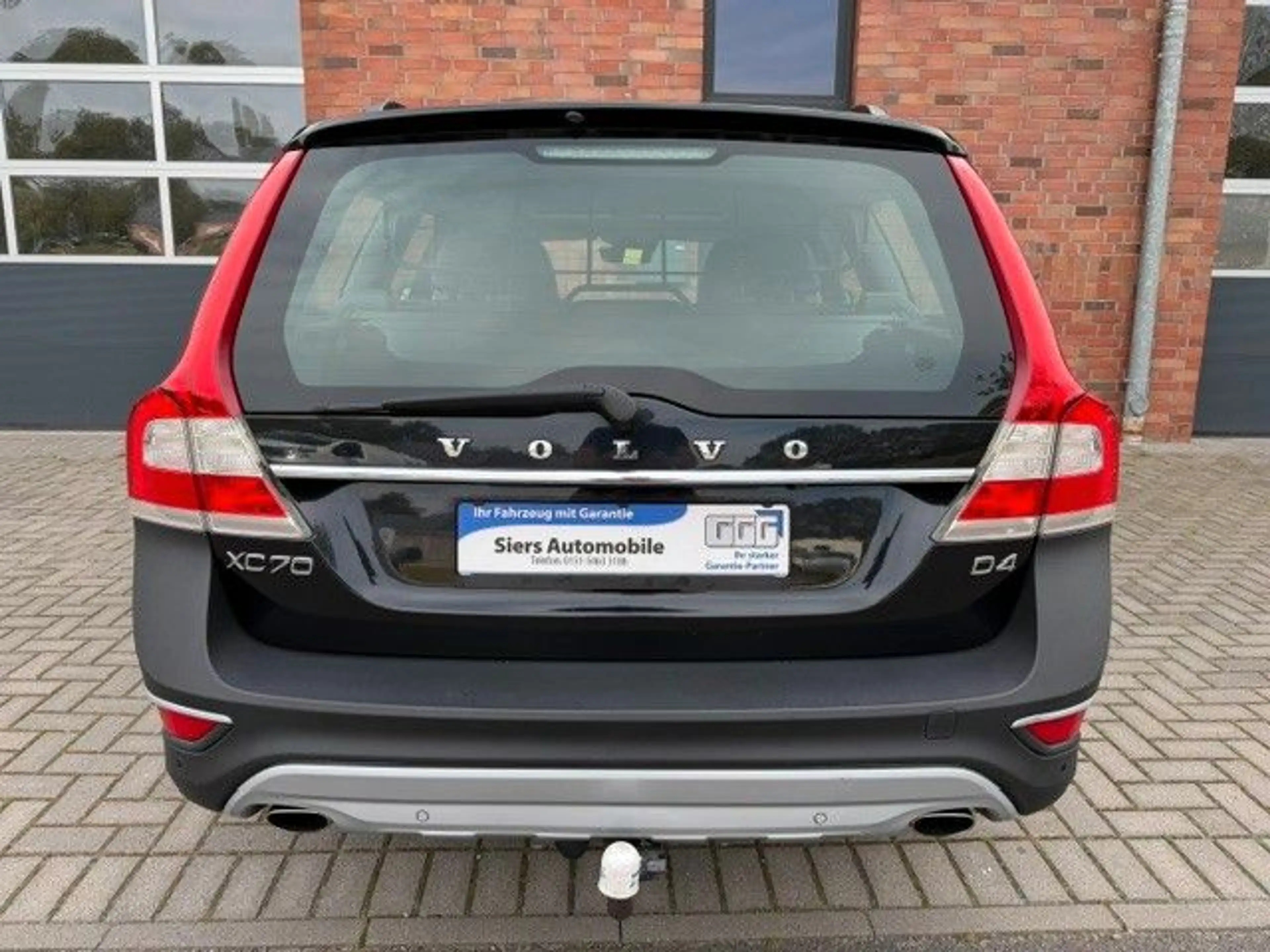 Volvo XC70 SUMMUM 2WD AUT,DACH,STANDHEIZUNG,XENON — photo 9
