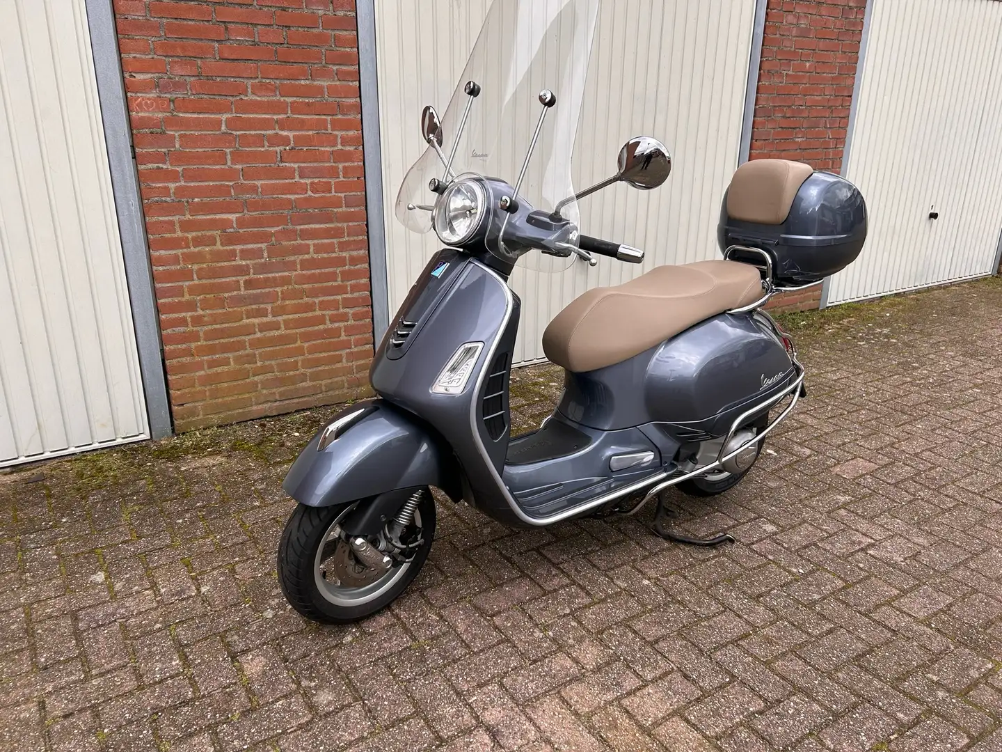 Piaggio GTS 250 GTS 250ie - 2