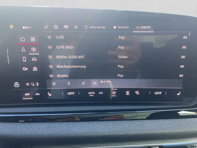 Audi A6 view 12