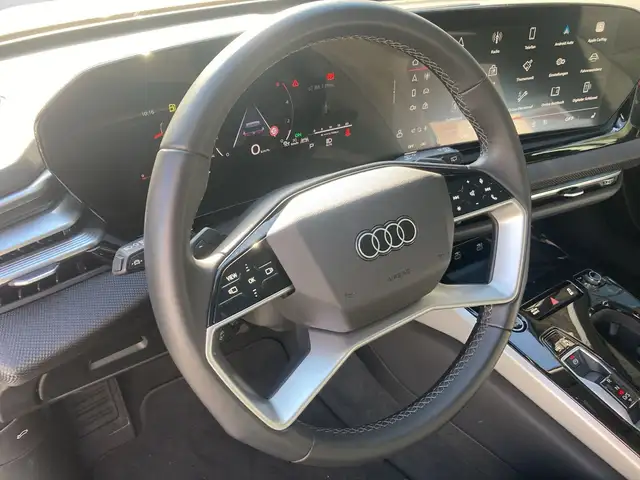 Audi A6 view 9