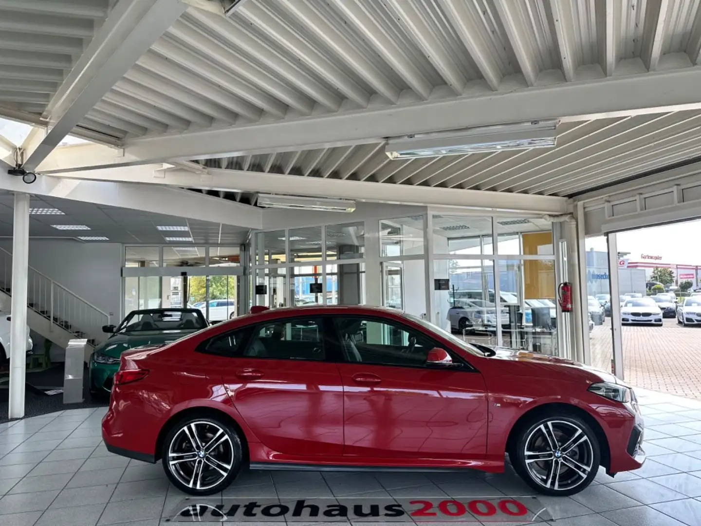 BMW 218i Gran Coupé M Sportpaket LED/NAVI/PDC Rouge - 2