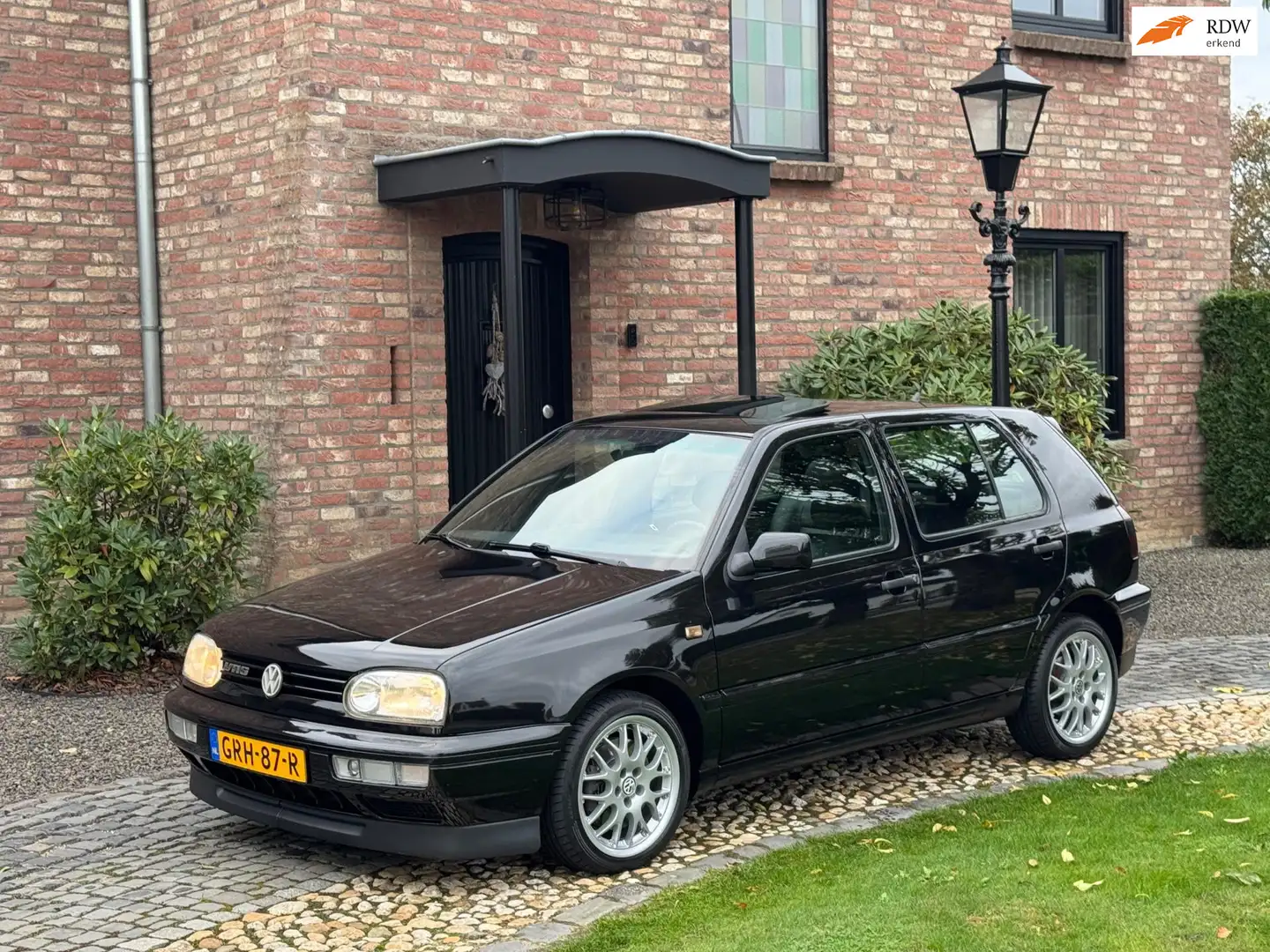 Volkswagen Golf 2.9 VR6 syncro Highline Airco Schuifdak Negro - 1