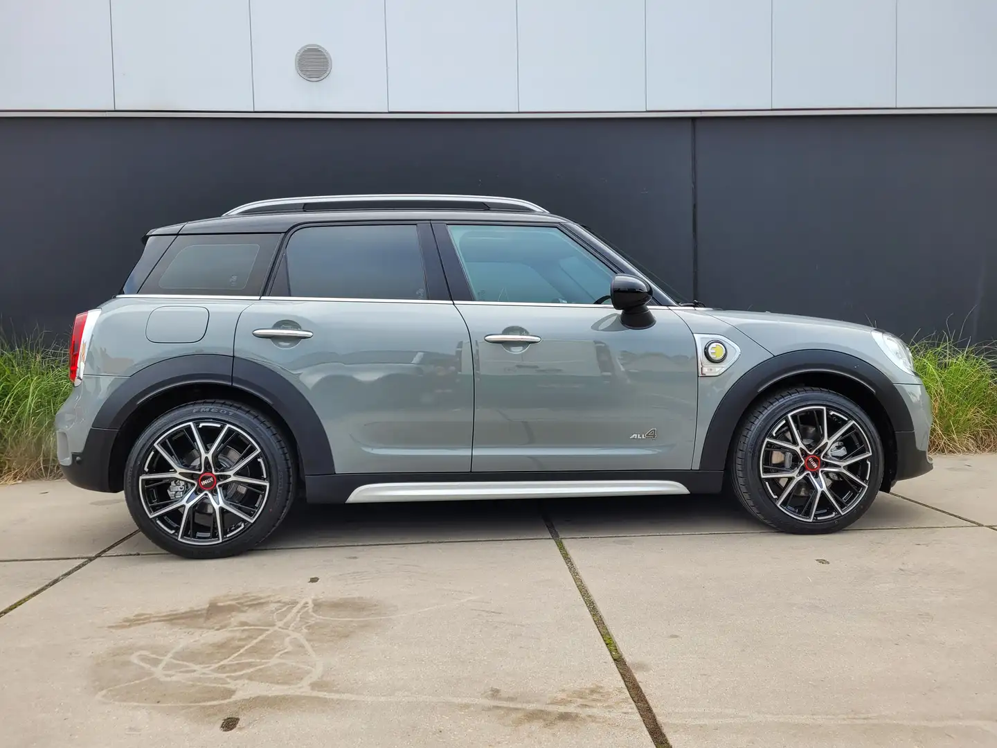 MINI Cooper SE Countryman All4*AUT.*PANO DAK*SPORTSTOELEN*NAVI*FULL LED*PDC* Gris - 2