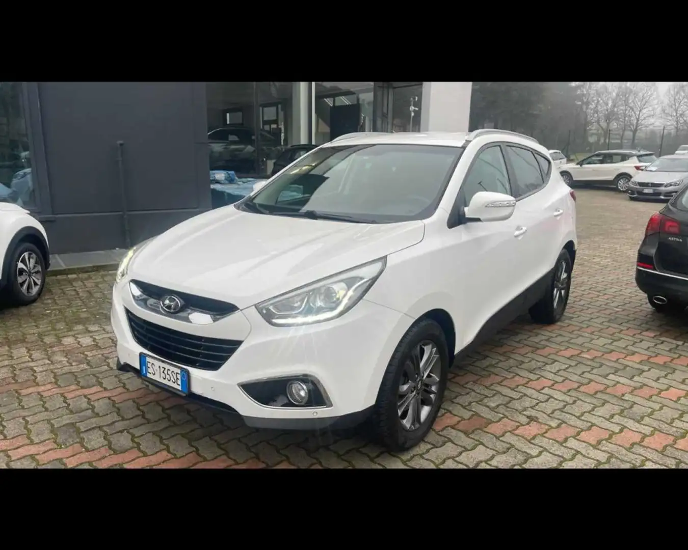 Hyundai iX35 2.0 CRDi 4WD Xpossible A/T Blanc - 1