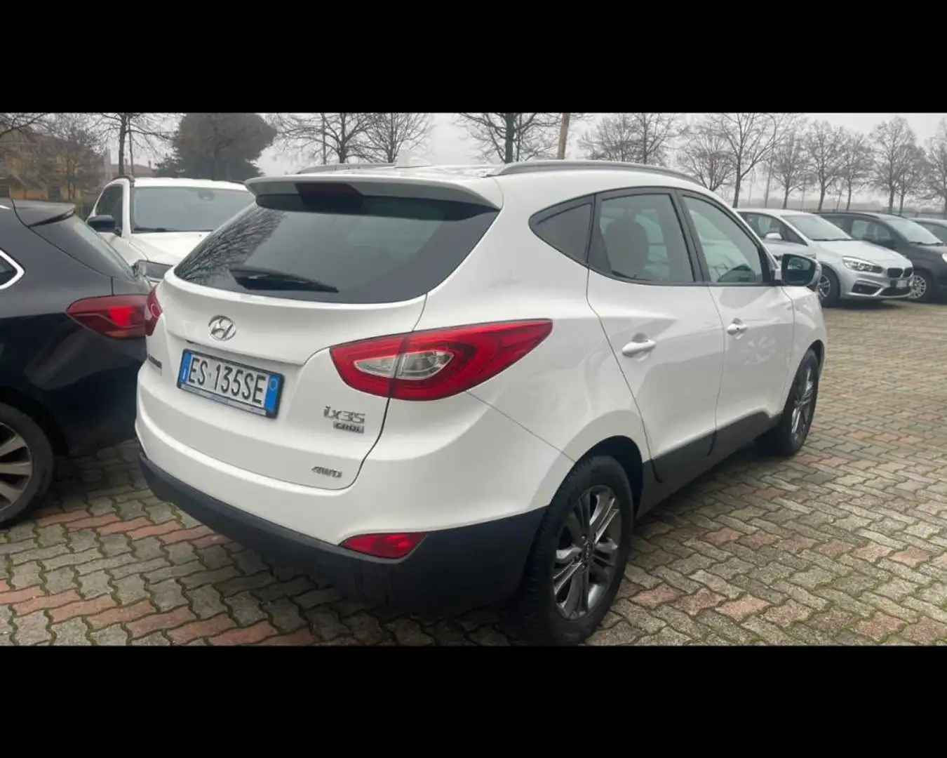 Hyundai iX35 2.0 CRDi 4WD Xpossible A/T Blanc - 2