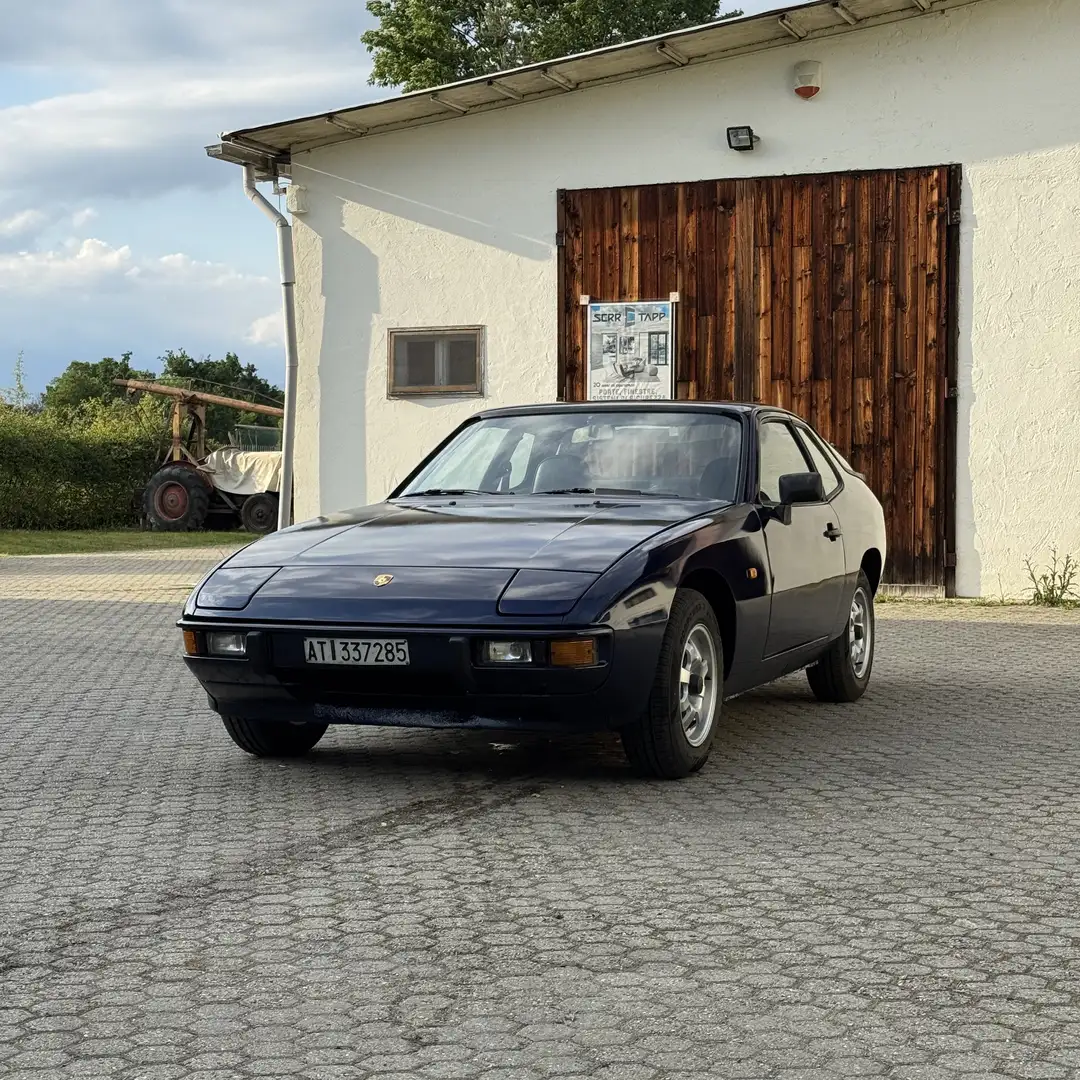 Porsche 924 - 2