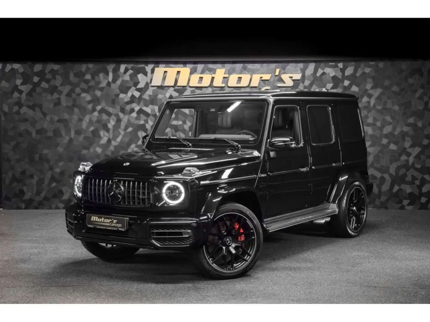 Mercedes-Benz G 63 AMG V8 Bi-Turbo Zwart - 1