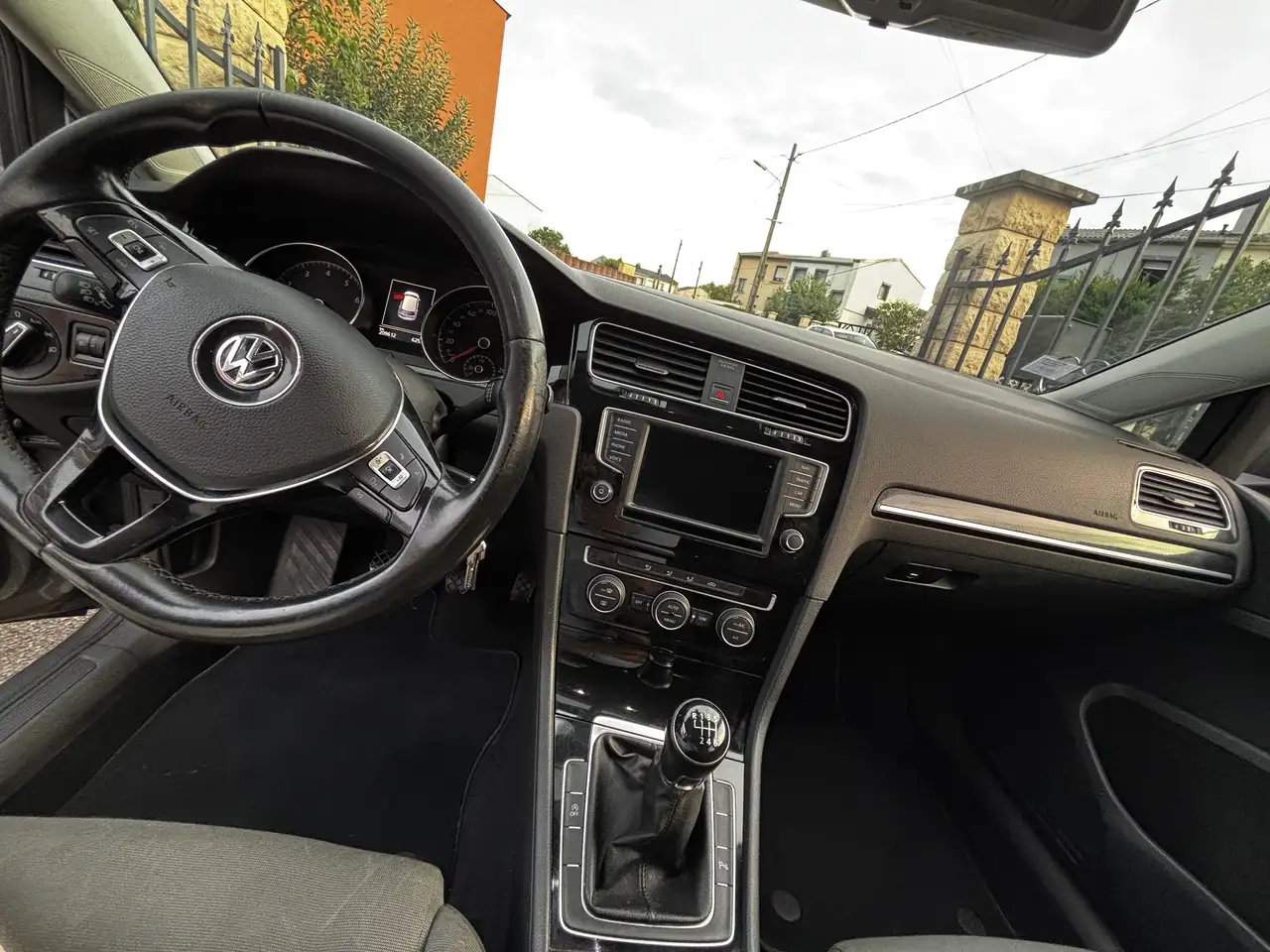 Volkswagen Golf Standard Model — photo 5