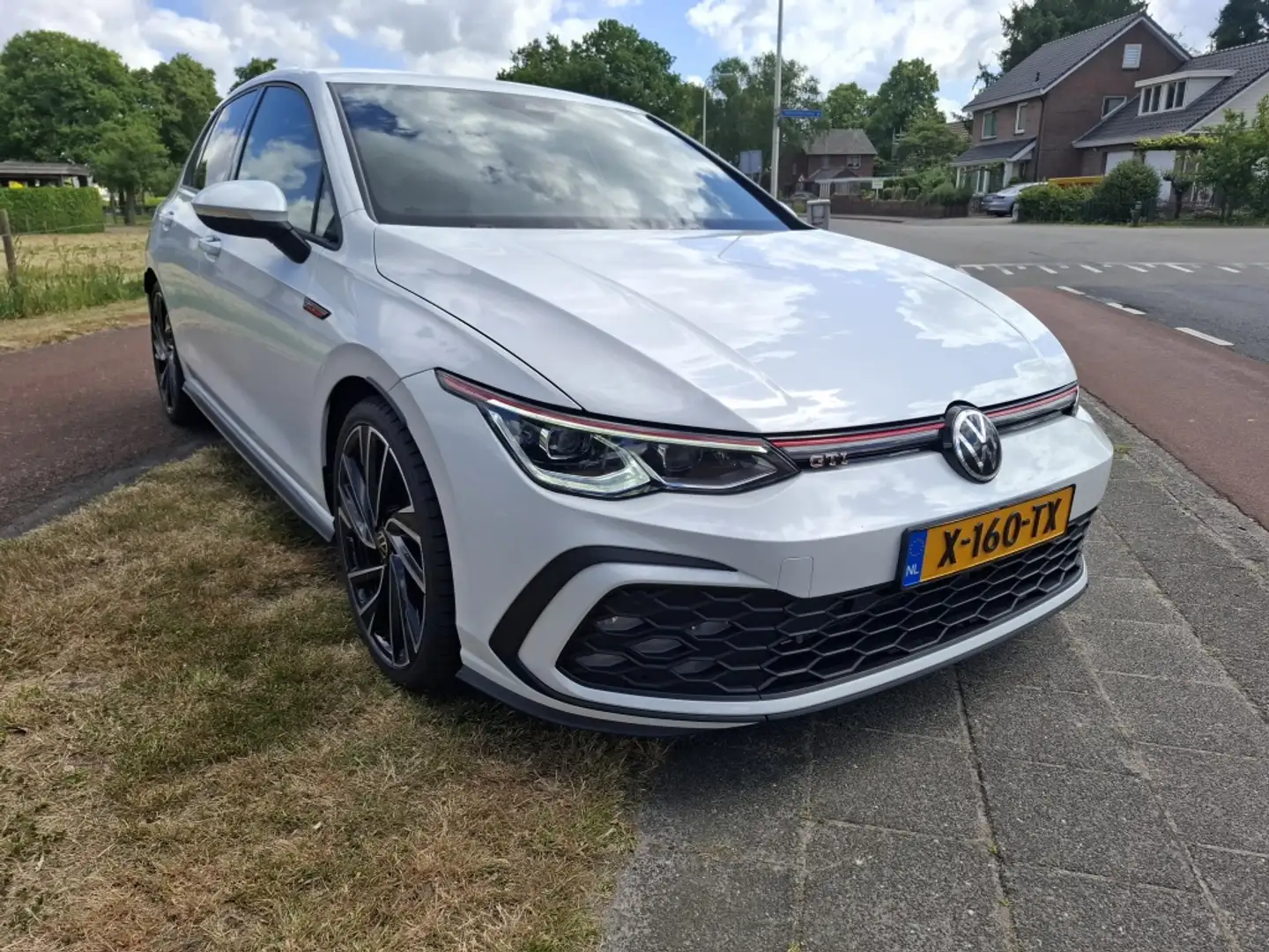 Volkswagen Golf GTI 2.0 TSI Wit - 2