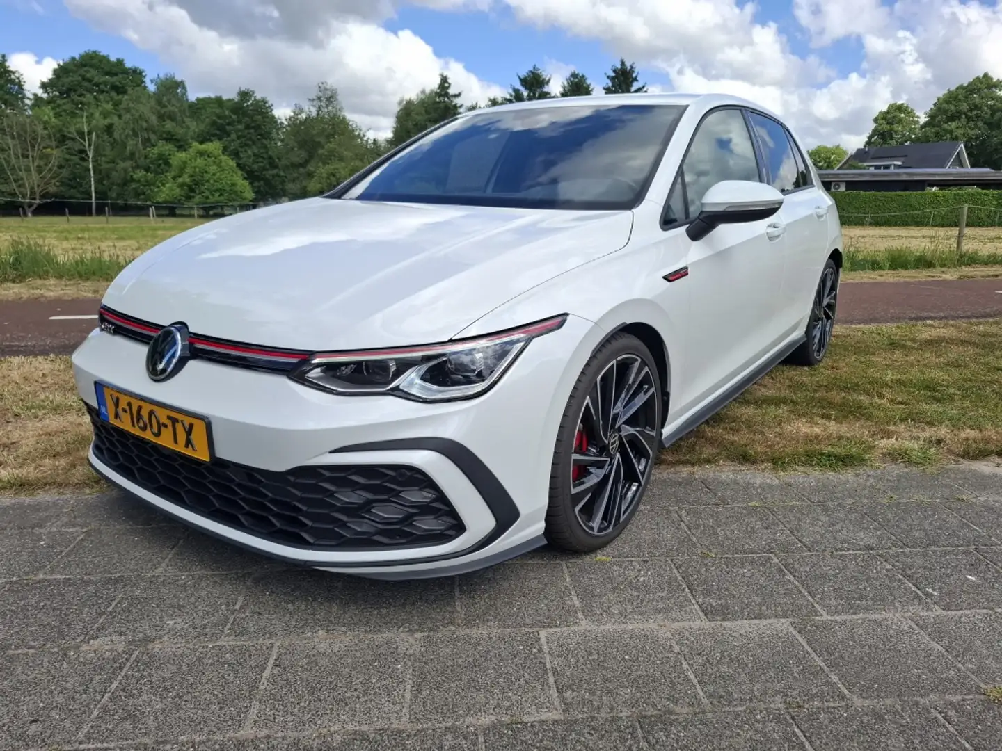 Volkswagen Golf GTI 2.0 TSI Wit - 1