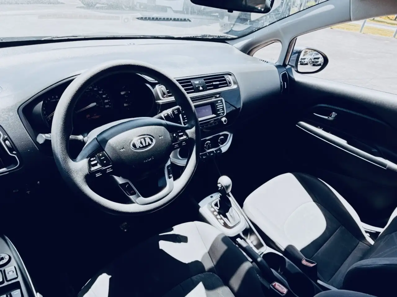 Kia Rio fotografie Kia Rio