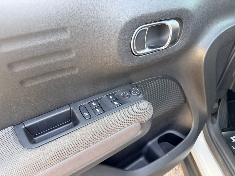 Citroen C3 Aircross 1.2 e-THP Feel Automatik SHZ PDC AHK — photo 11