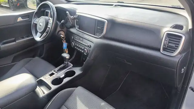 Kia Sportage view 10