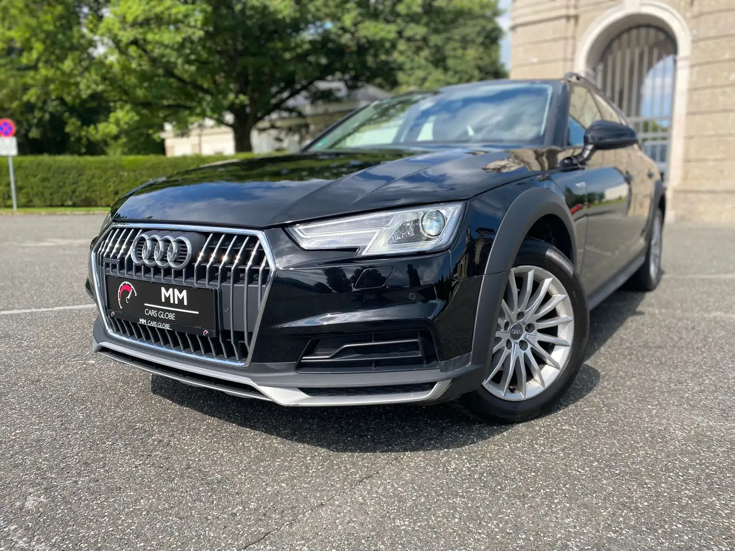 Audi A4 allroad quattro 2,0 TDI S-tronic*KEYLESS*SHZ*NAVI*8-FACH* Schwarz - 2