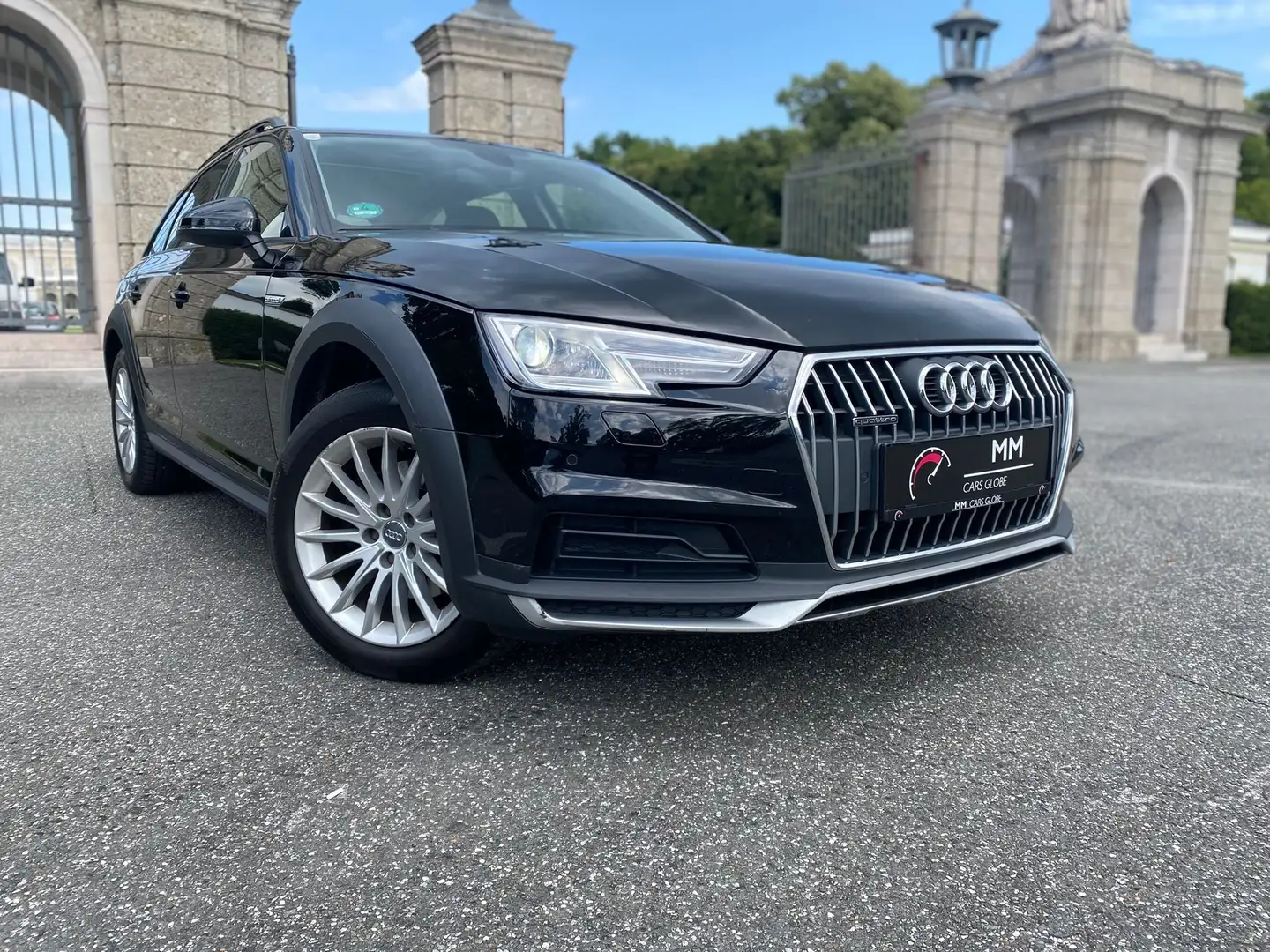 Audi A4 allroad quattro 2,0 TDI S-tronic*KEYLESS*SHZ*NAVI*8-FACH* Schwarz - 1