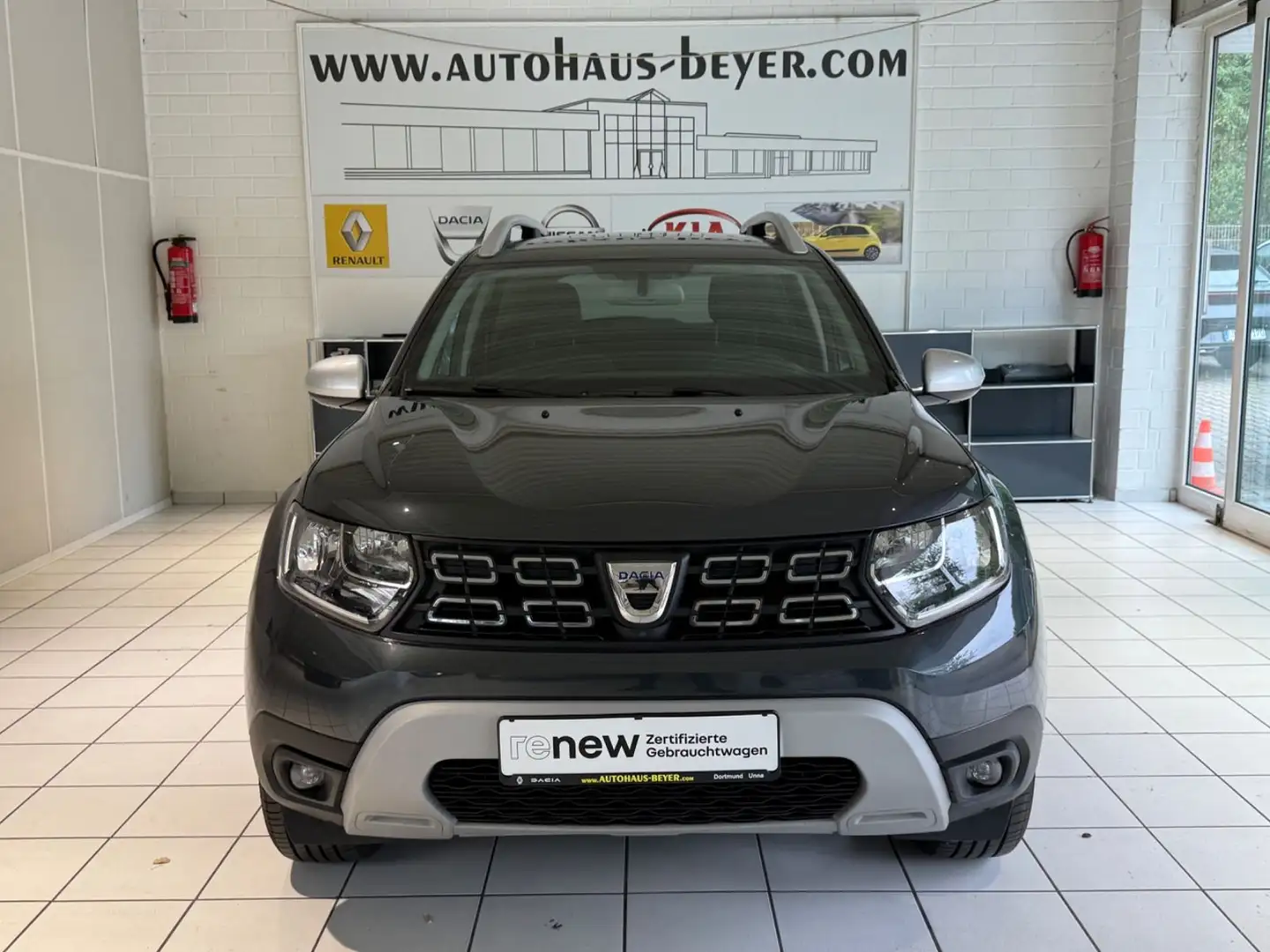 Dacia Duster II Anniversary 1.3 TCe 130 Grijs - 2