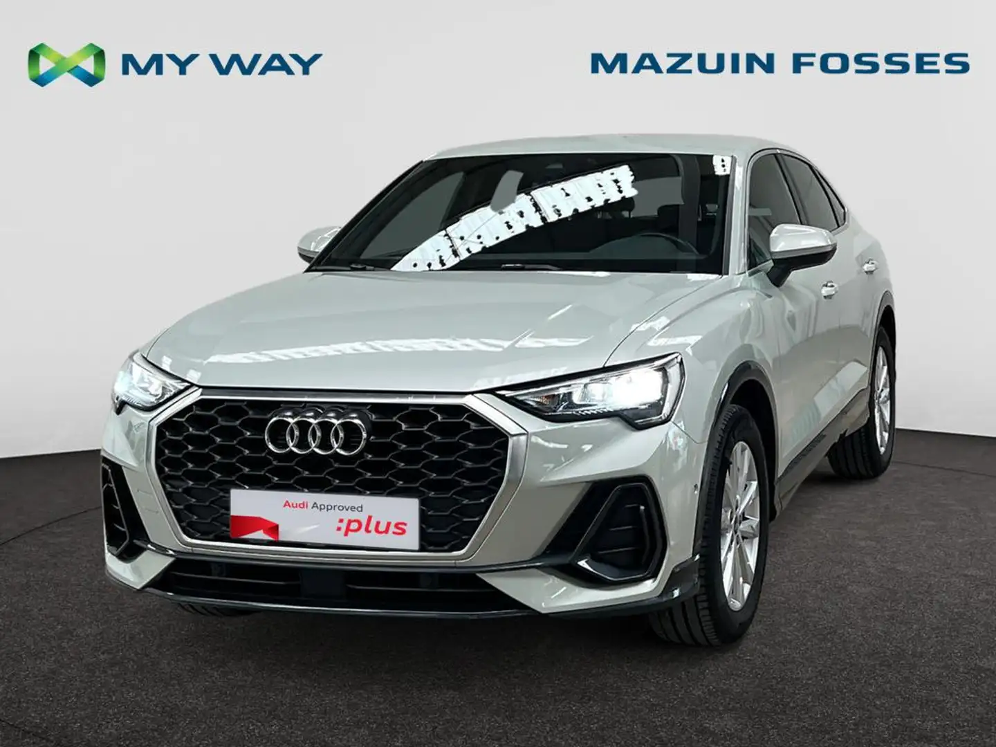 Audi Q3 Sportback Audi Q3 Sportback Business Edition Attraction 35 TFSI  110(150) kW(ch) S tronic Grijs - 1