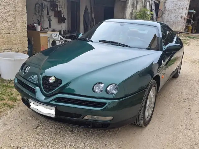 Alfa Romeo GTV