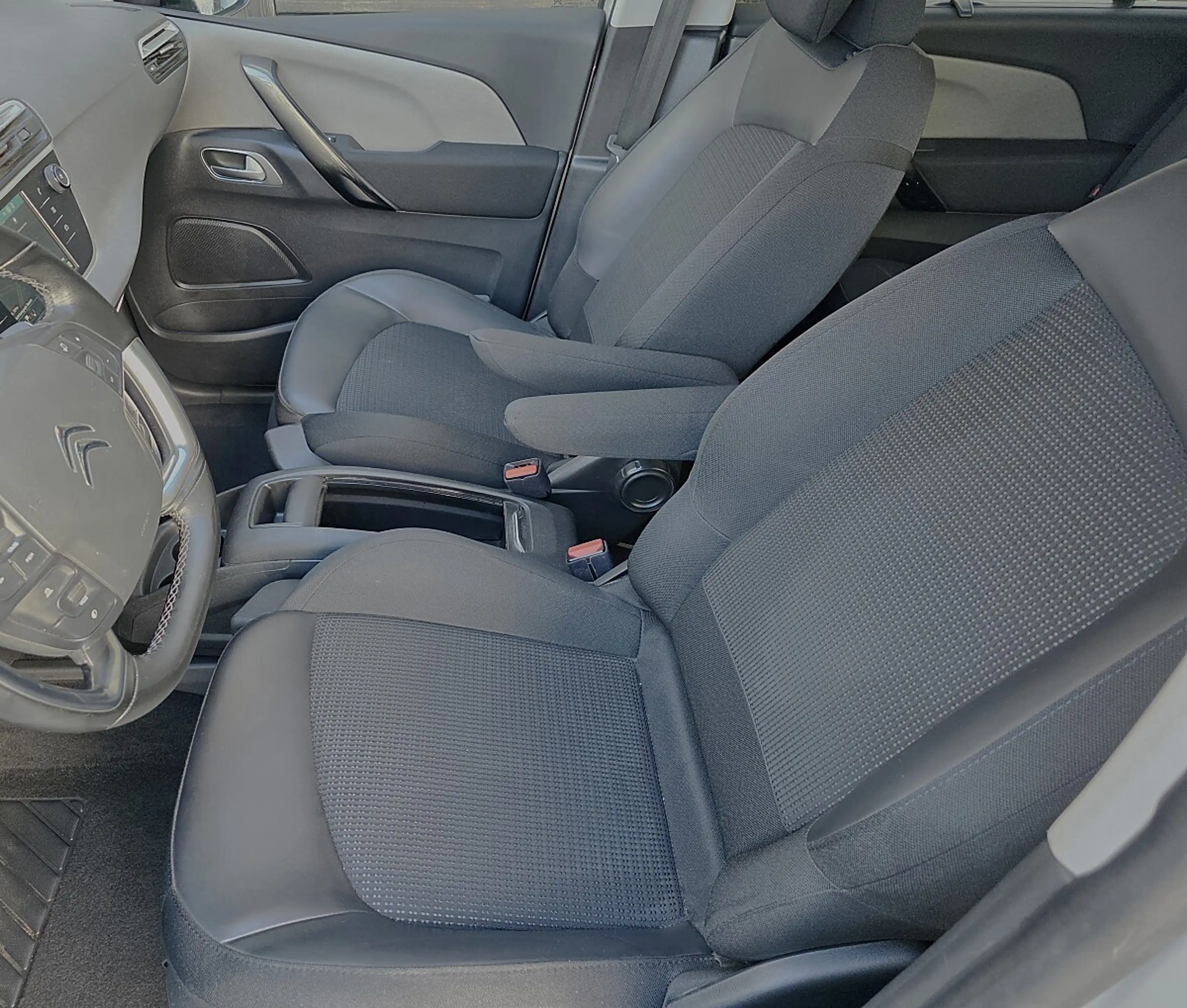Citroen C4 SpaceTourer C4 Spacetourer BlueHDI 130 S&S EAT8 Shine — photo 7