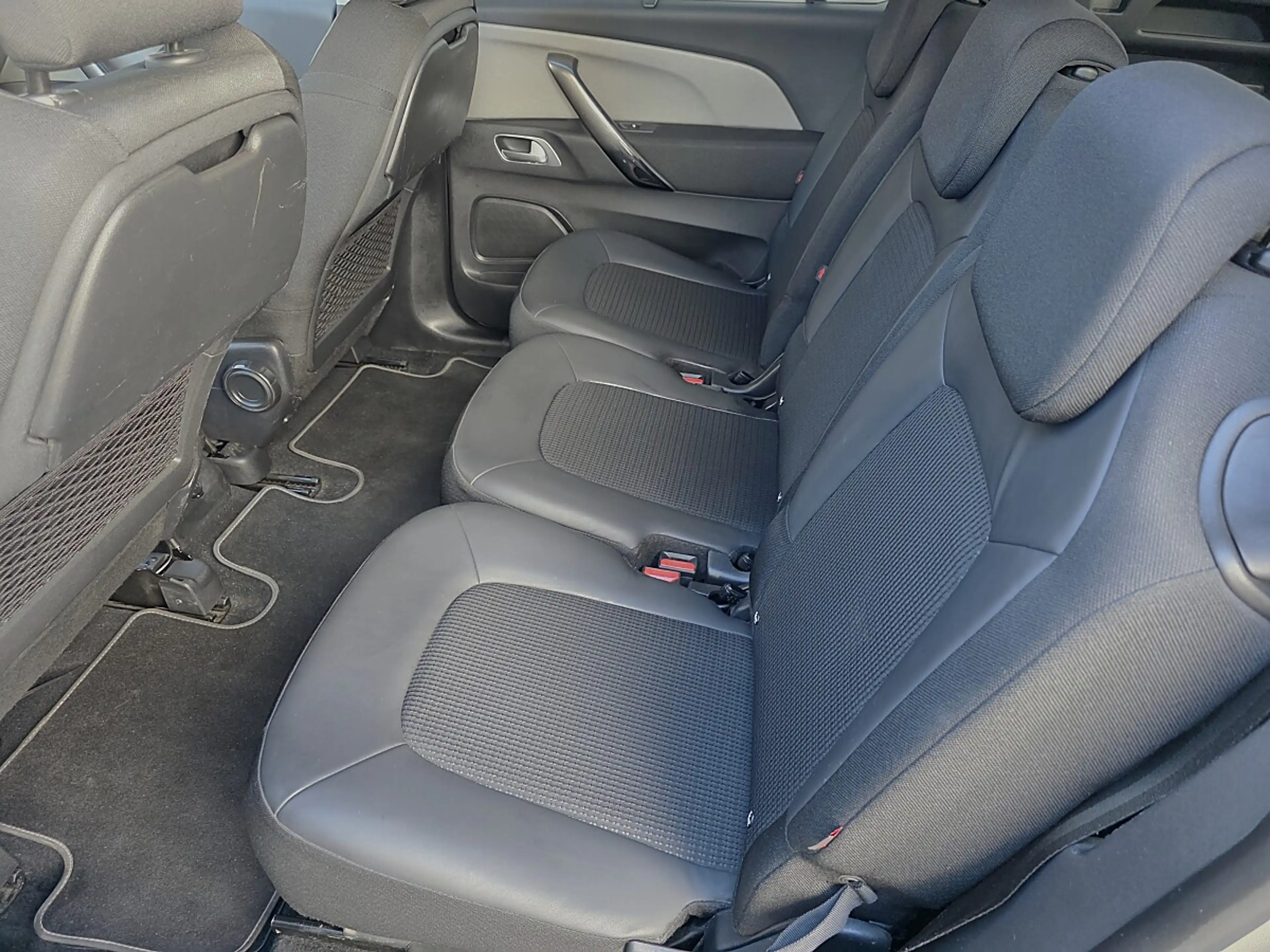 Citroen C4 SpaceTourer C4 Spacetourer BlueHDI 130 S&S EAT8 Shine — photo 9