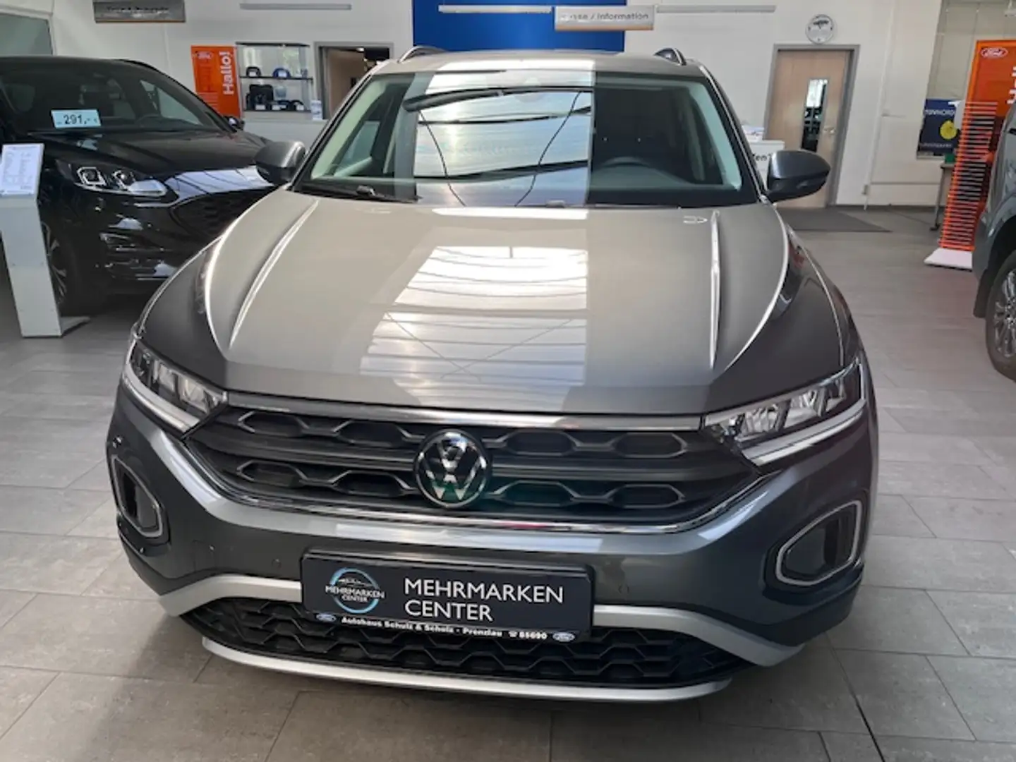 Volkswagen T-Roc 1.0 TSI Life mit Navi und Winter-Paket Gris - 2