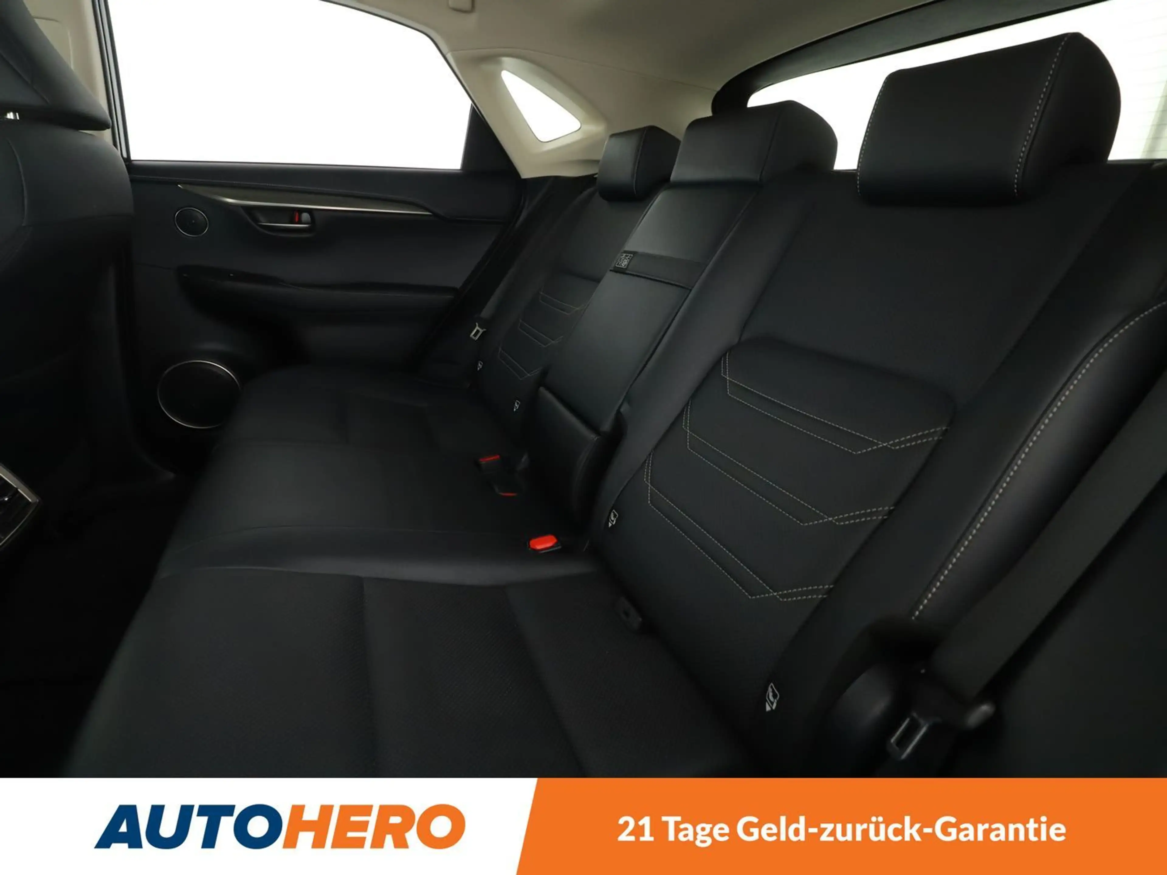 Lexus NX 300h NX 300h E-Four Executive Line Aut.*NAVI*PDC* — photo 14
