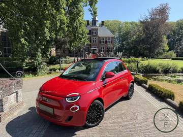La Prima 42 kWh | Blind Spot | Camera | CarPlay |