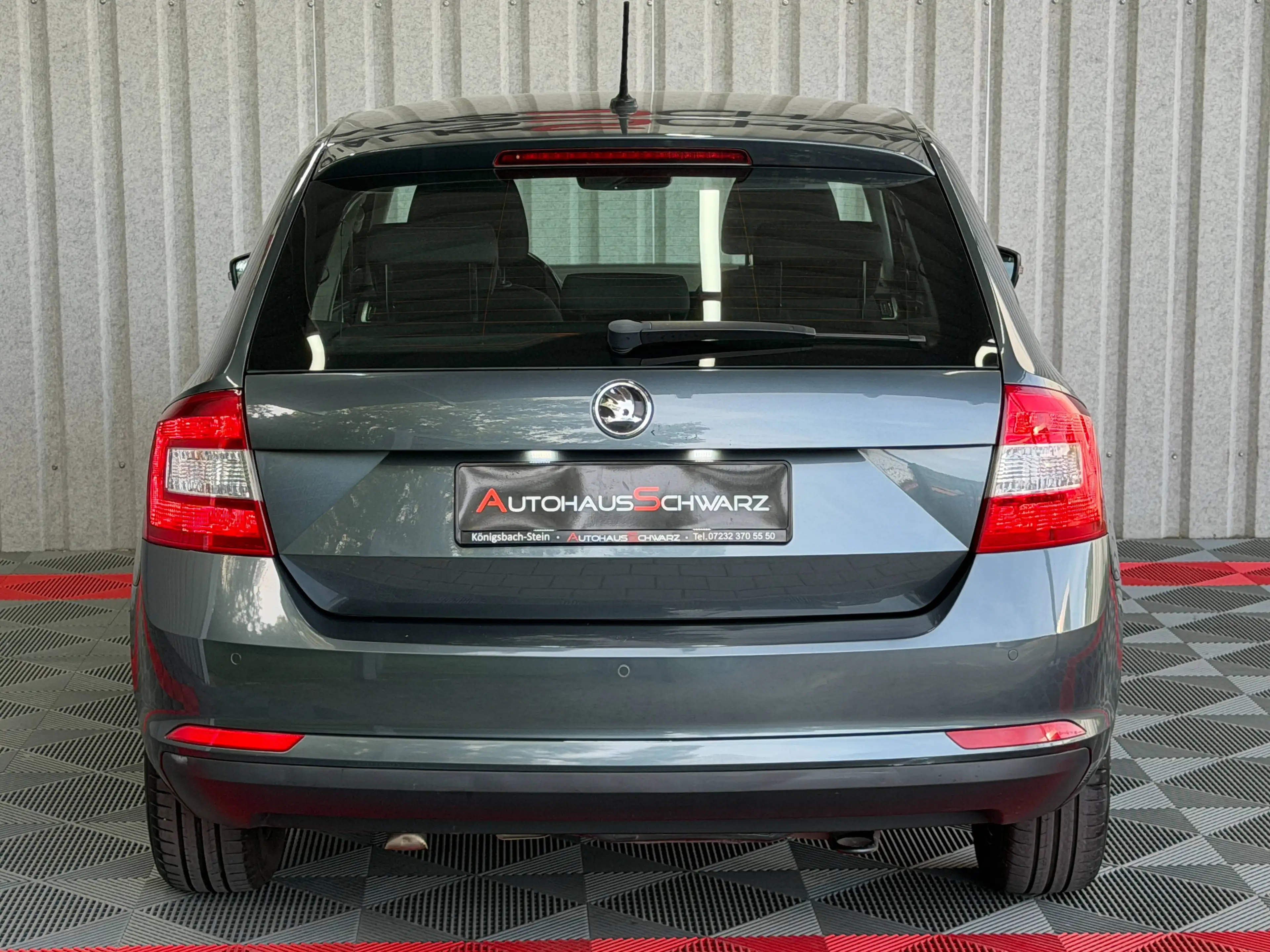 Skoda Rapid/Spaceback Rapid Ambition Aut. Tempo Klima SHZ PDC — photo 6