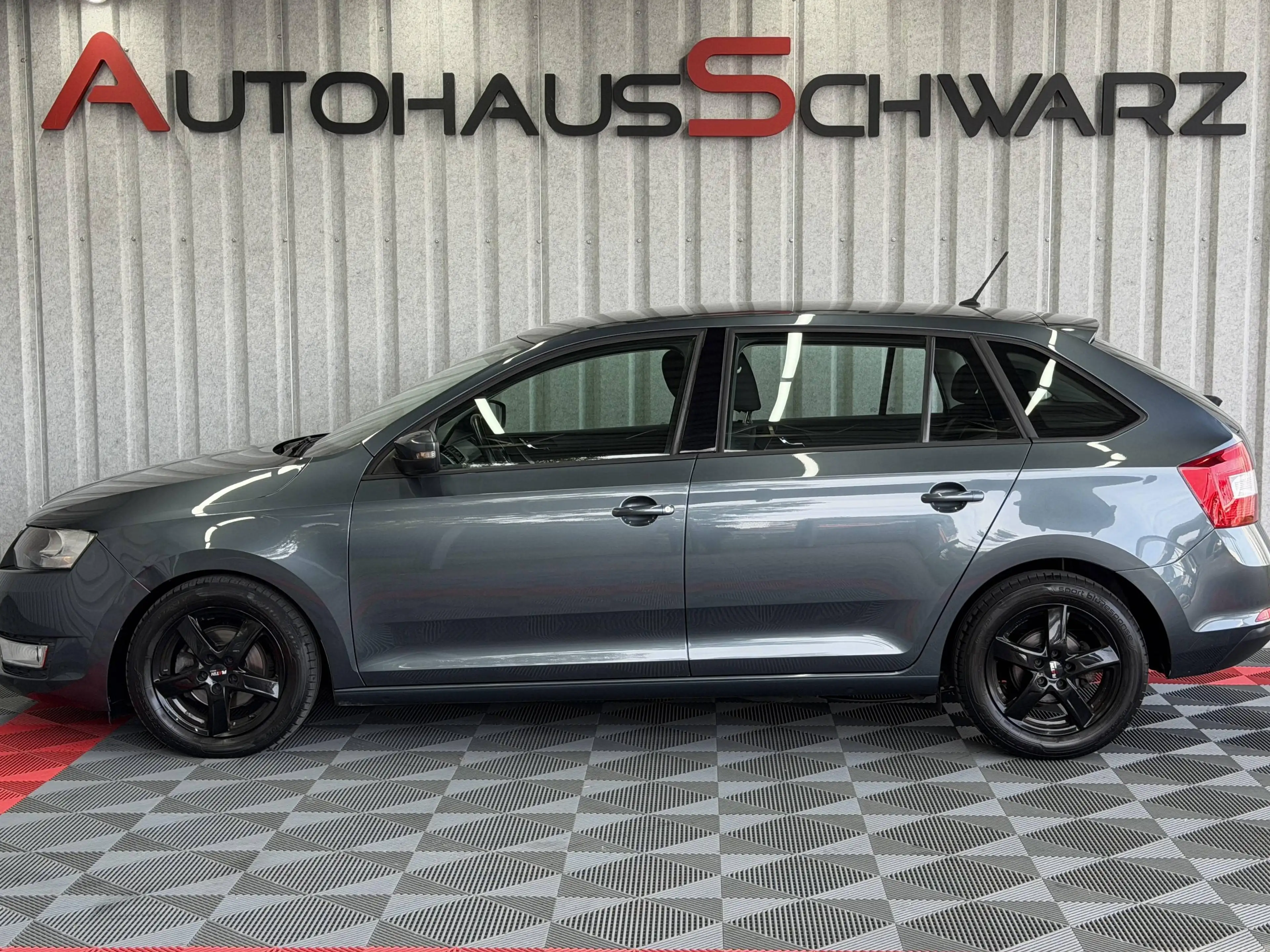 Skoda Rapid/Spaceback Rapid Ambition Aut. Tempo Klima SHZ PDC — photo 4