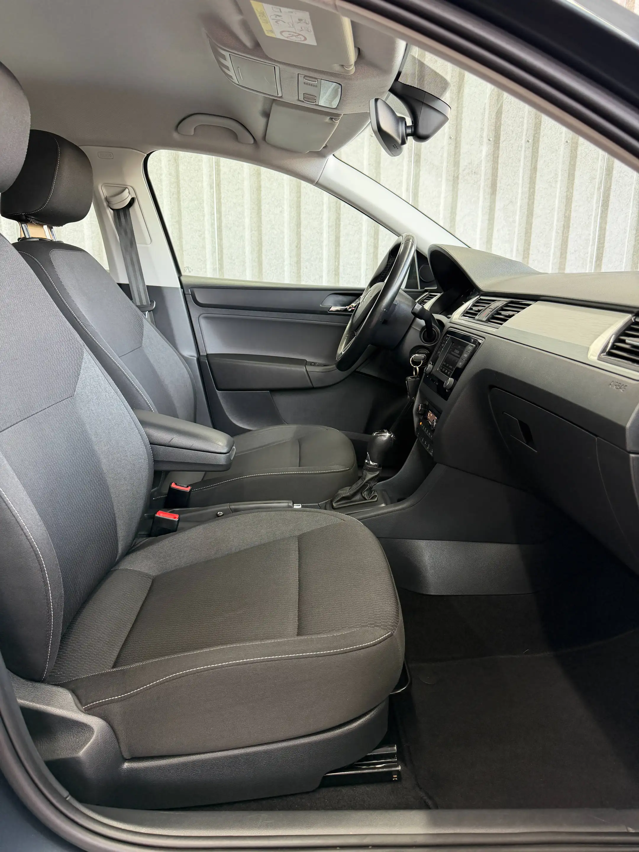 Skoda Rapid/Spaceback Rapid Ambition Aut. Tempo Klima SHZ PDC — photo 15