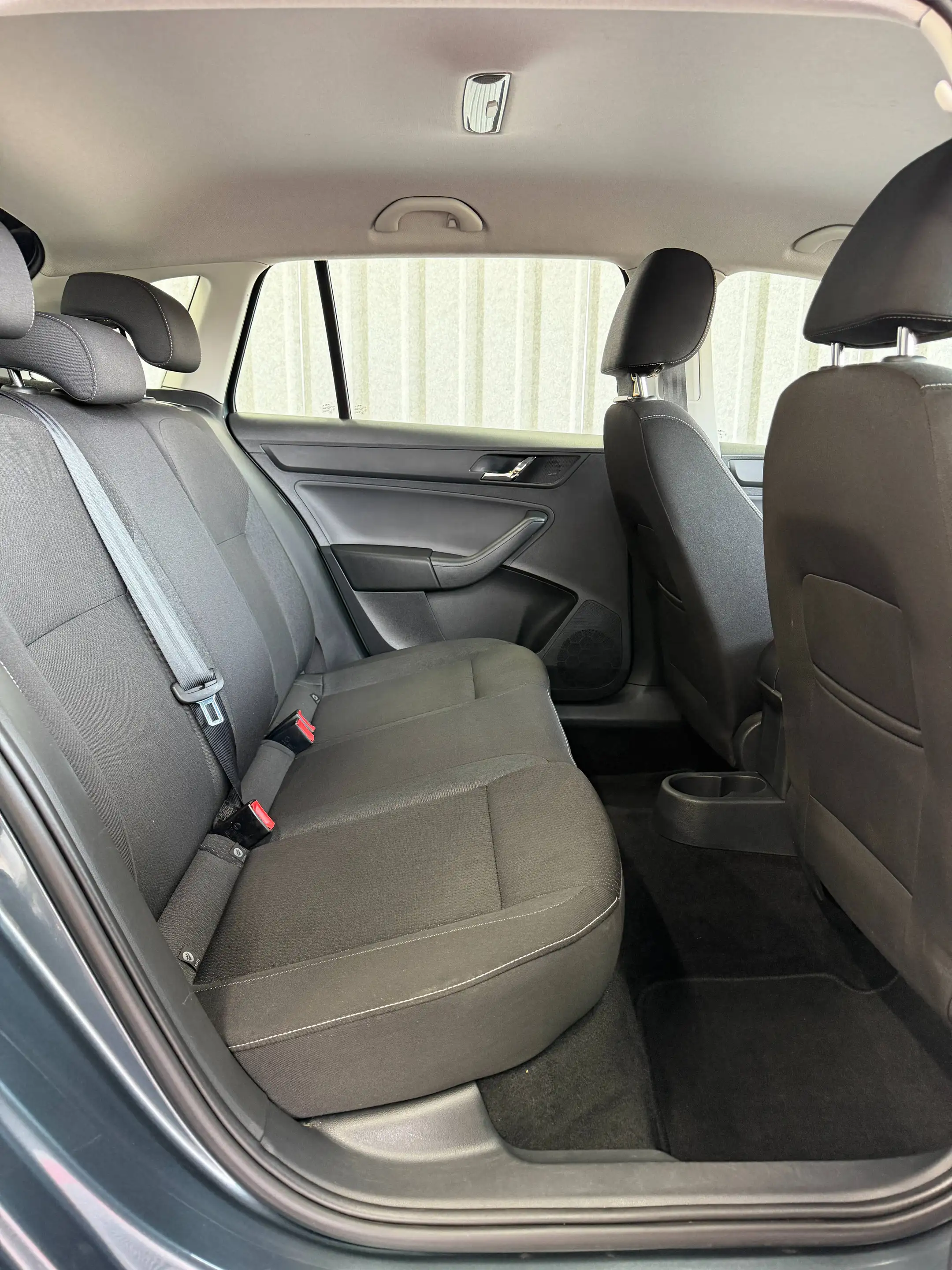 Skoda Rapid/Spaceback Rapid Ambition Aut. Tempo Klima SHZ PDC — photo 14