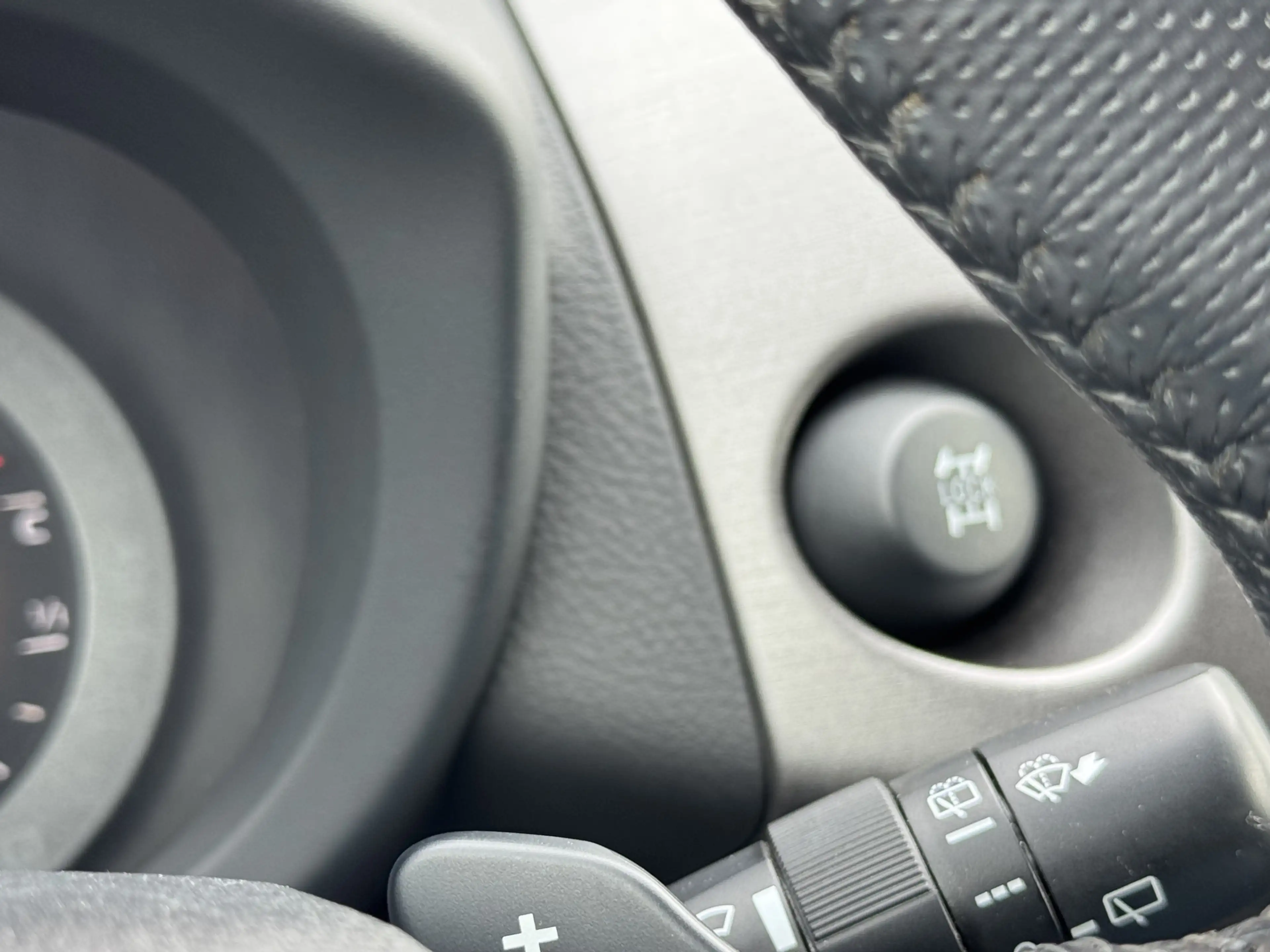 Toyota RAV4 2.0 VVTI COMFORT | NAVI! | CRUISE! | TREKHAAK! — photo 23