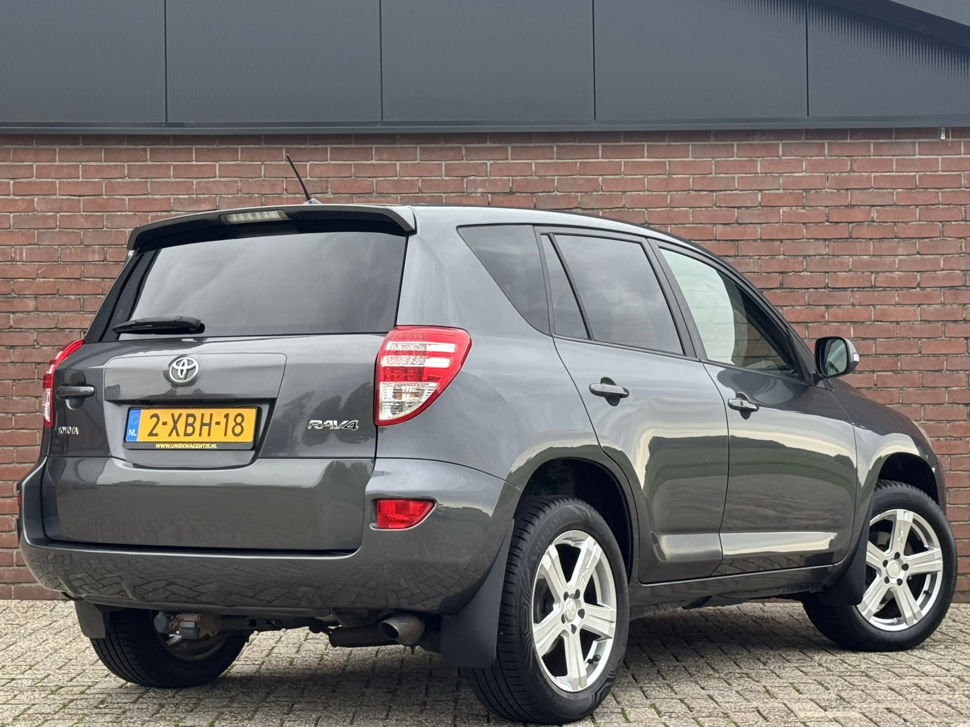 Toyota RAV4 2.0 VVTI COMFORT | NAVI! | CRUISE! | TREKHAAK! — photo 8