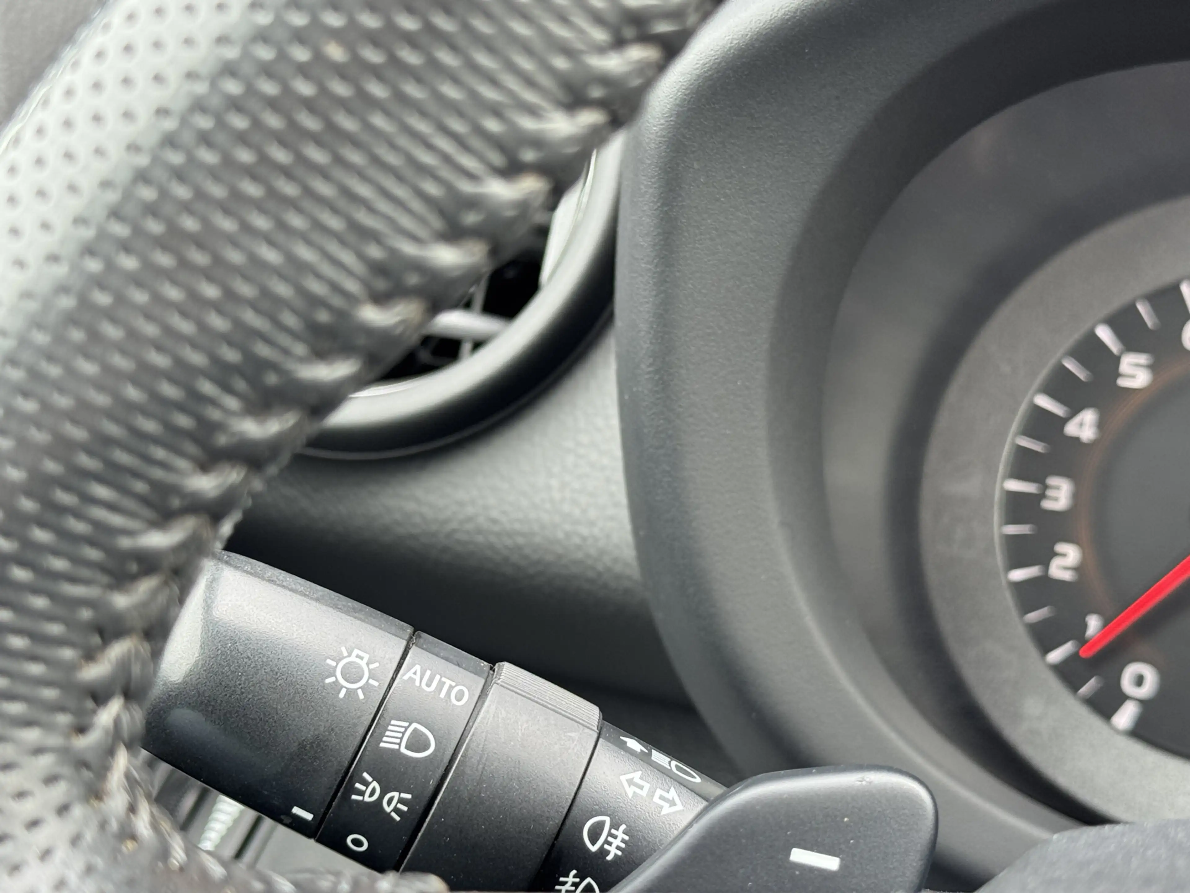 Toyota RAV4 2.0 VVTI COMFORT | NAVI! | CRUISE! | TREKHAAK! — photo 22