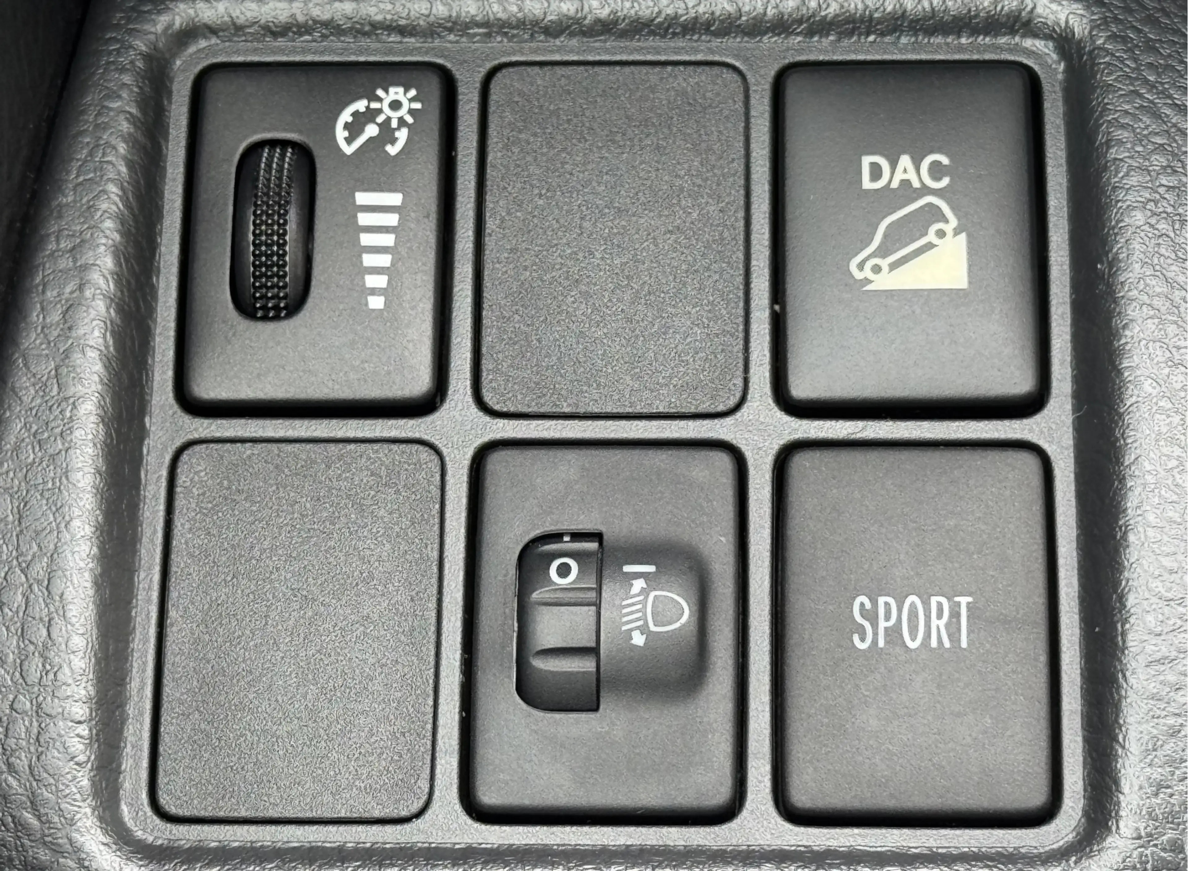 Toyota RAV4 2.0 VVTI COMFORT | NAVI! | CRUISE! | TREKHAAK! — photo 28