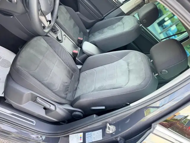 Volkswagen Tiguan view 26