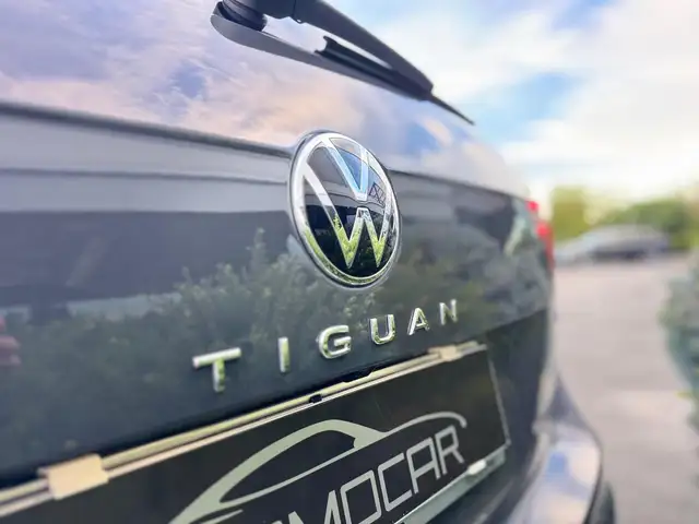 Volkswagen Tiguan view 17