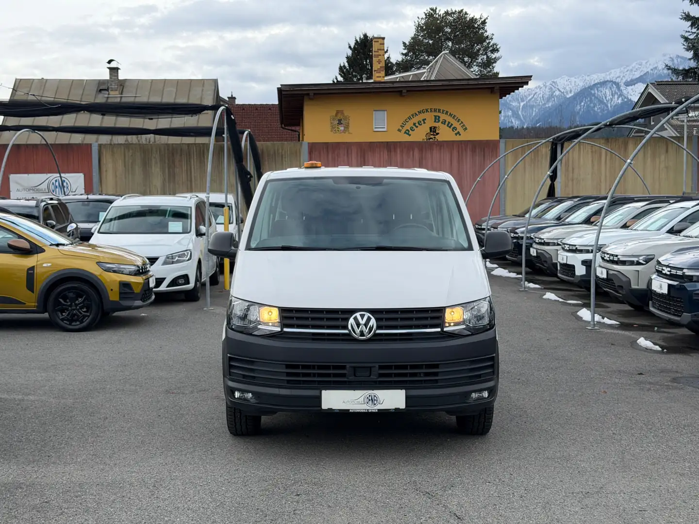 Volkswagen T6 Transporter BusinessVan KR 2,0 TDI BMT AHK PDC Standheizung Weiß - 2