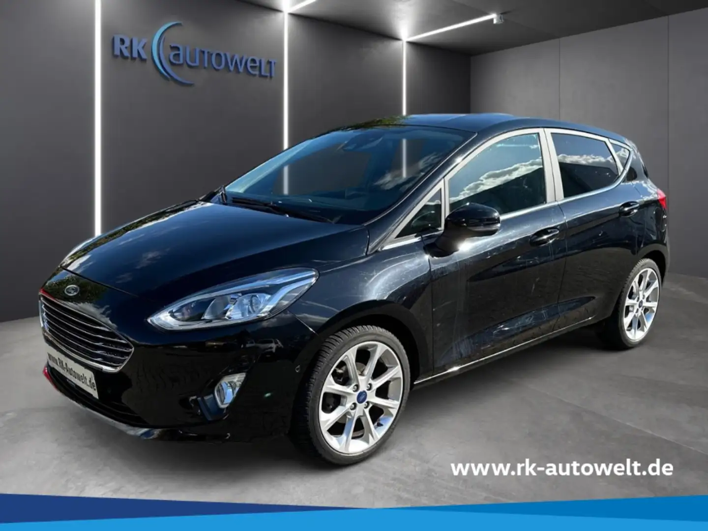 Ford Fiesta Titanium 1.0 EcoBoost Navi RearCam Sound GRA Negro - 1