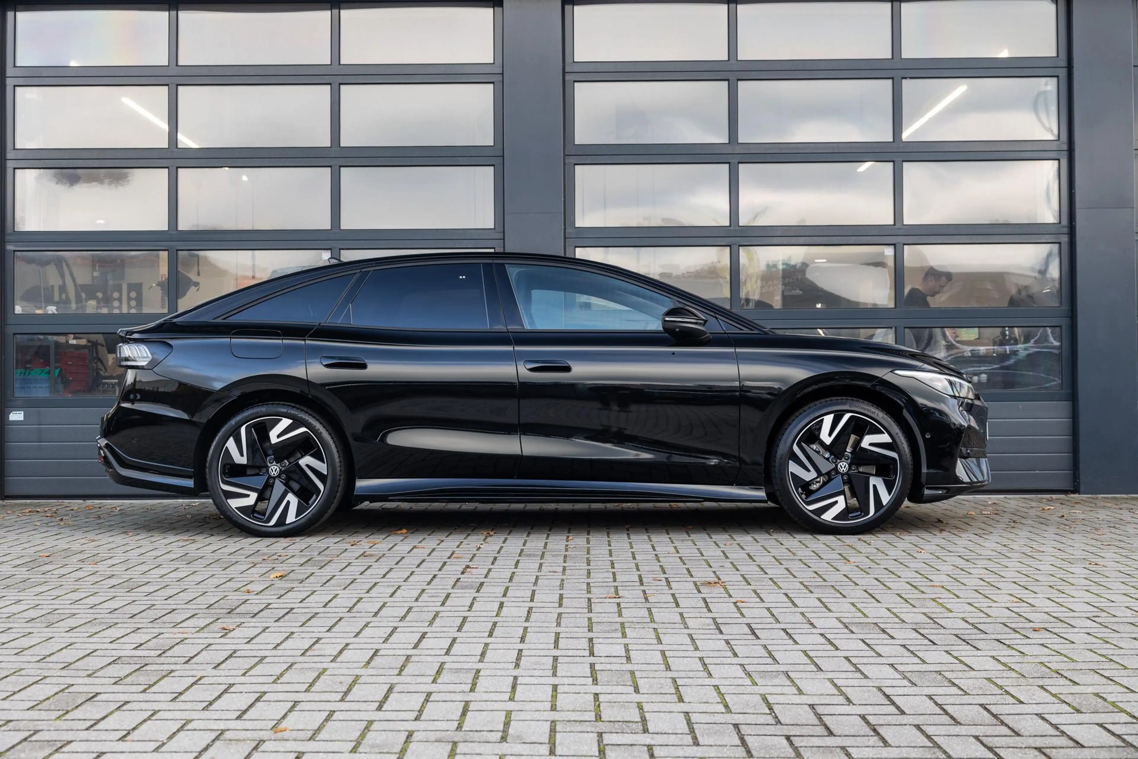 Volkswagen ID.7 286pk Pro Limited Edition 77 kWh | Panoramadak | T — photo 3