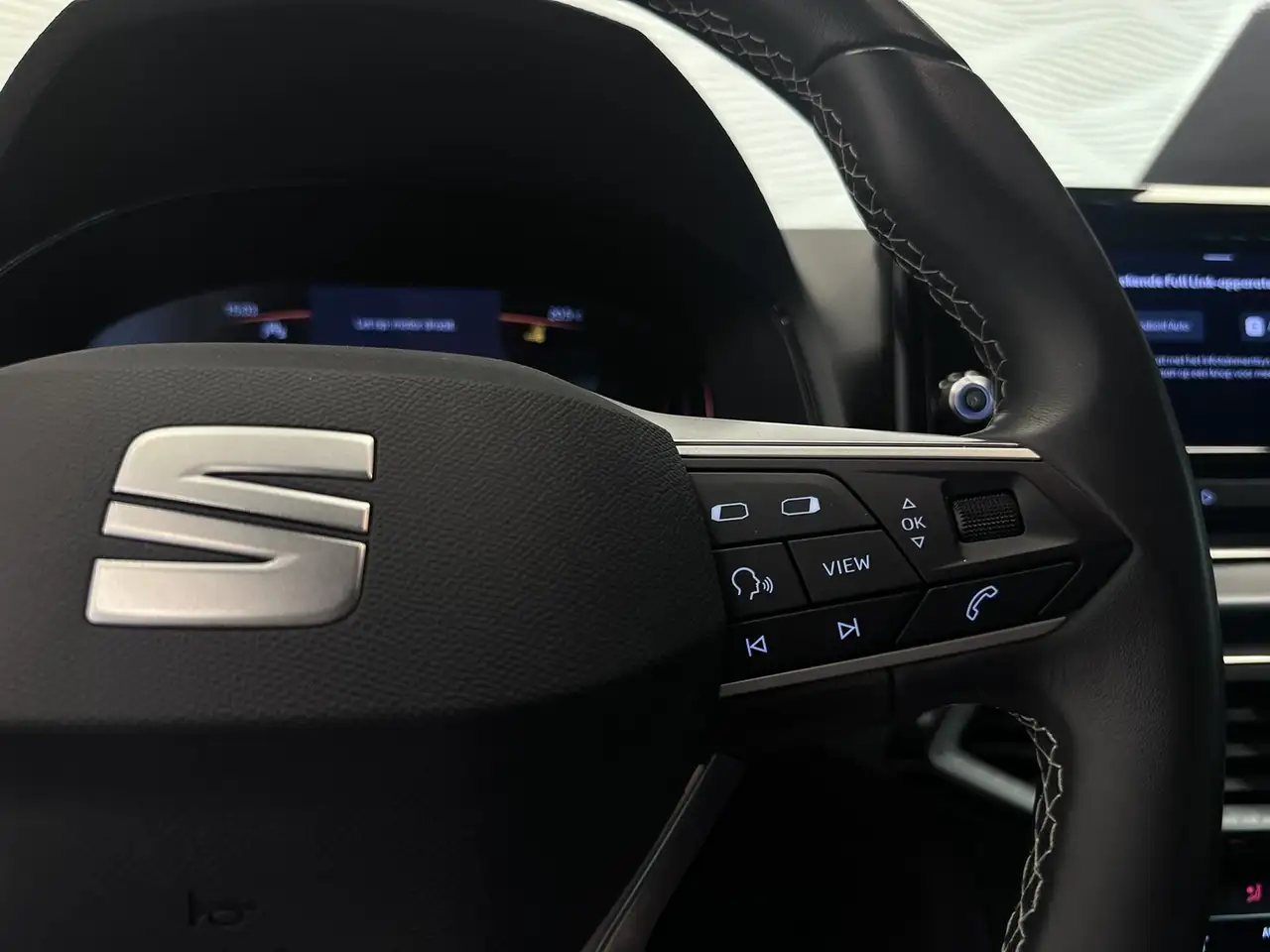 SEAT Arona 1.0 TSI*AUT*CARPLAY*CAMERA*ADAPT-CRUISE*, миниатюра 17