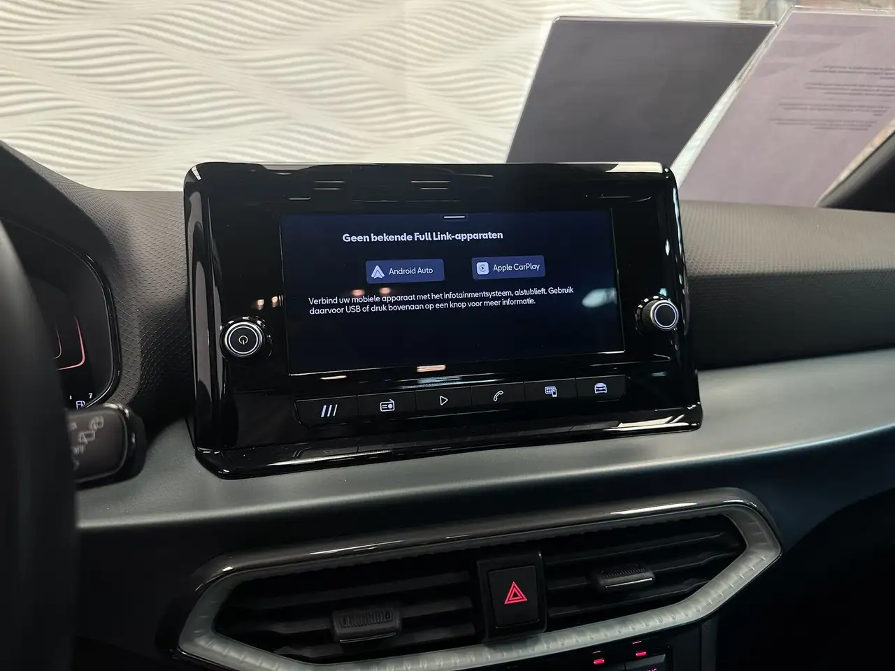 SEAT Arona 1.0 TSI*AUT*CARPLAY*CAMERA*ADAPT-CRUISE*, миниатюра 20